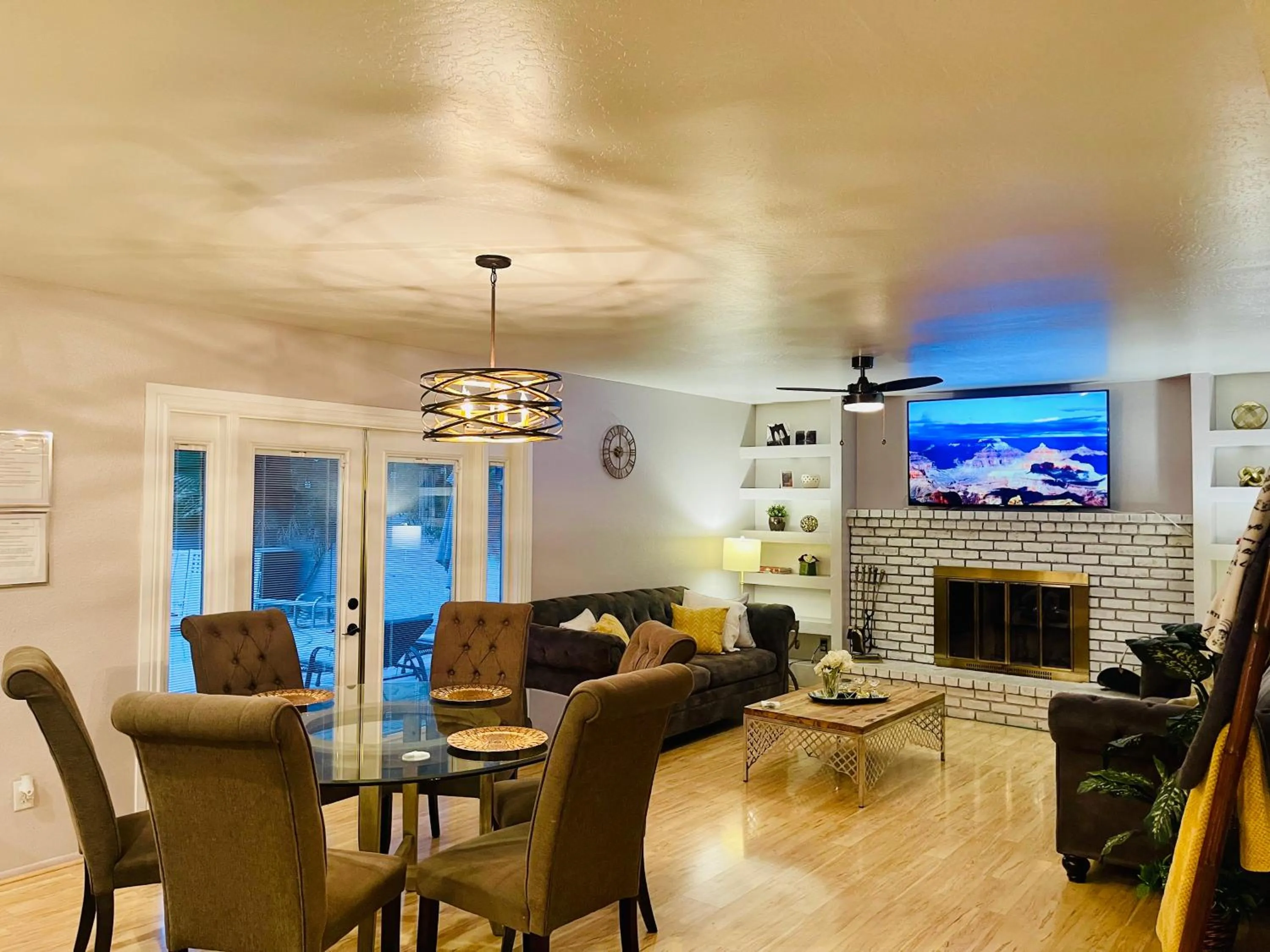 Tempe Escape with Heated Pool, Billiards & Firepit Fun