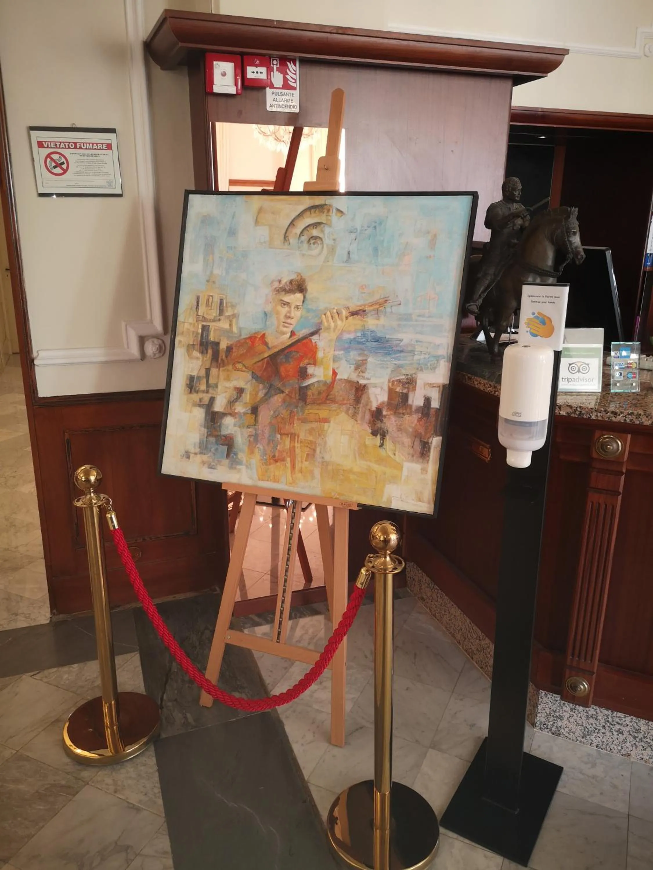 Library in Spa & Wellness by Des Anglais " Accesso SPA compreso"