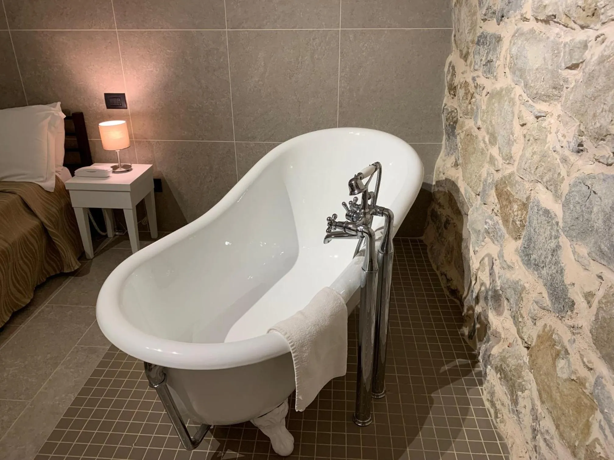 Bedroom in Spa & Wellness by Des Anglais " Accesso SPA compreso"