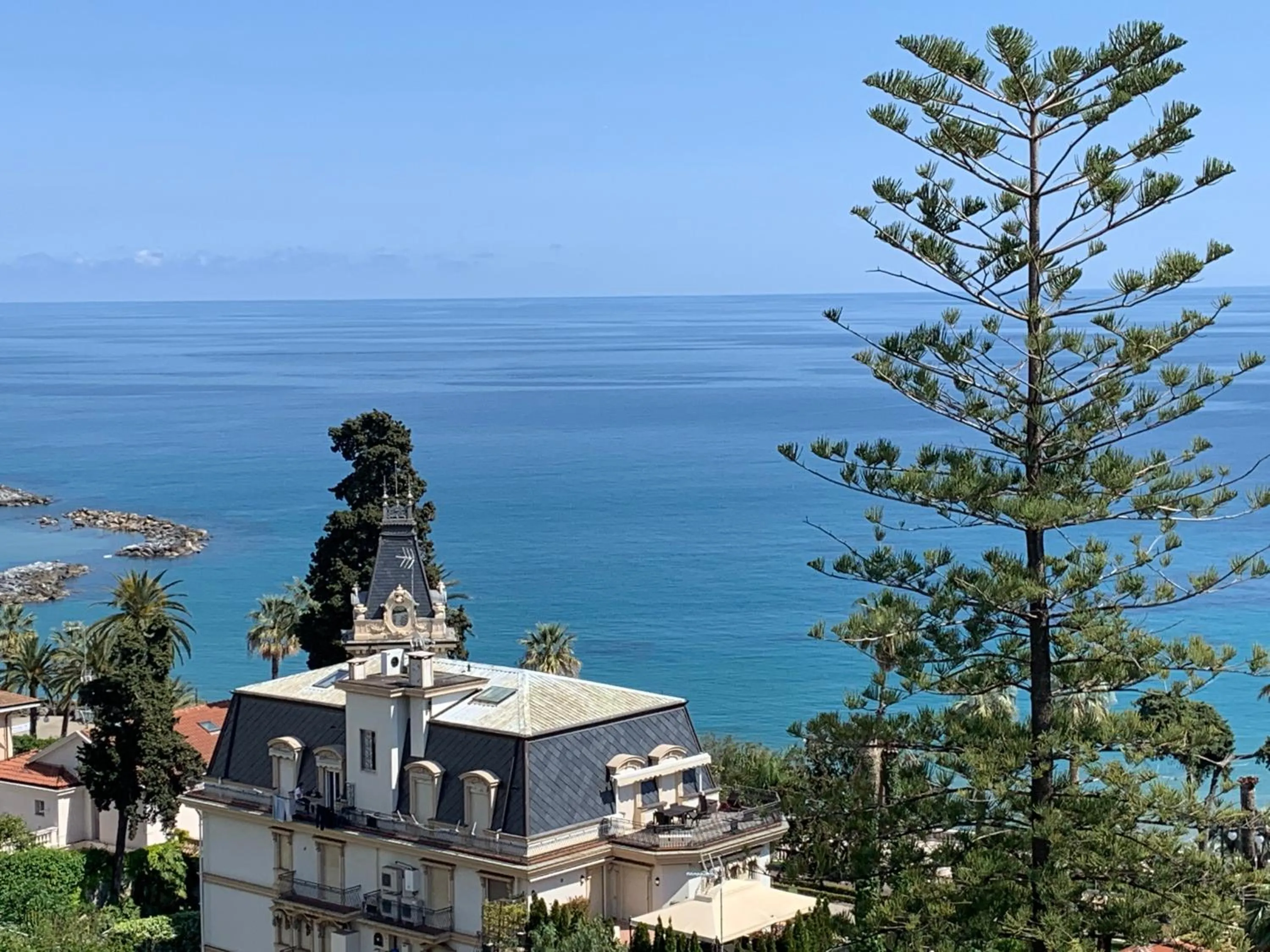 Property building in Spa & Wellness by Des Anglais " Accesso SPA compreso"