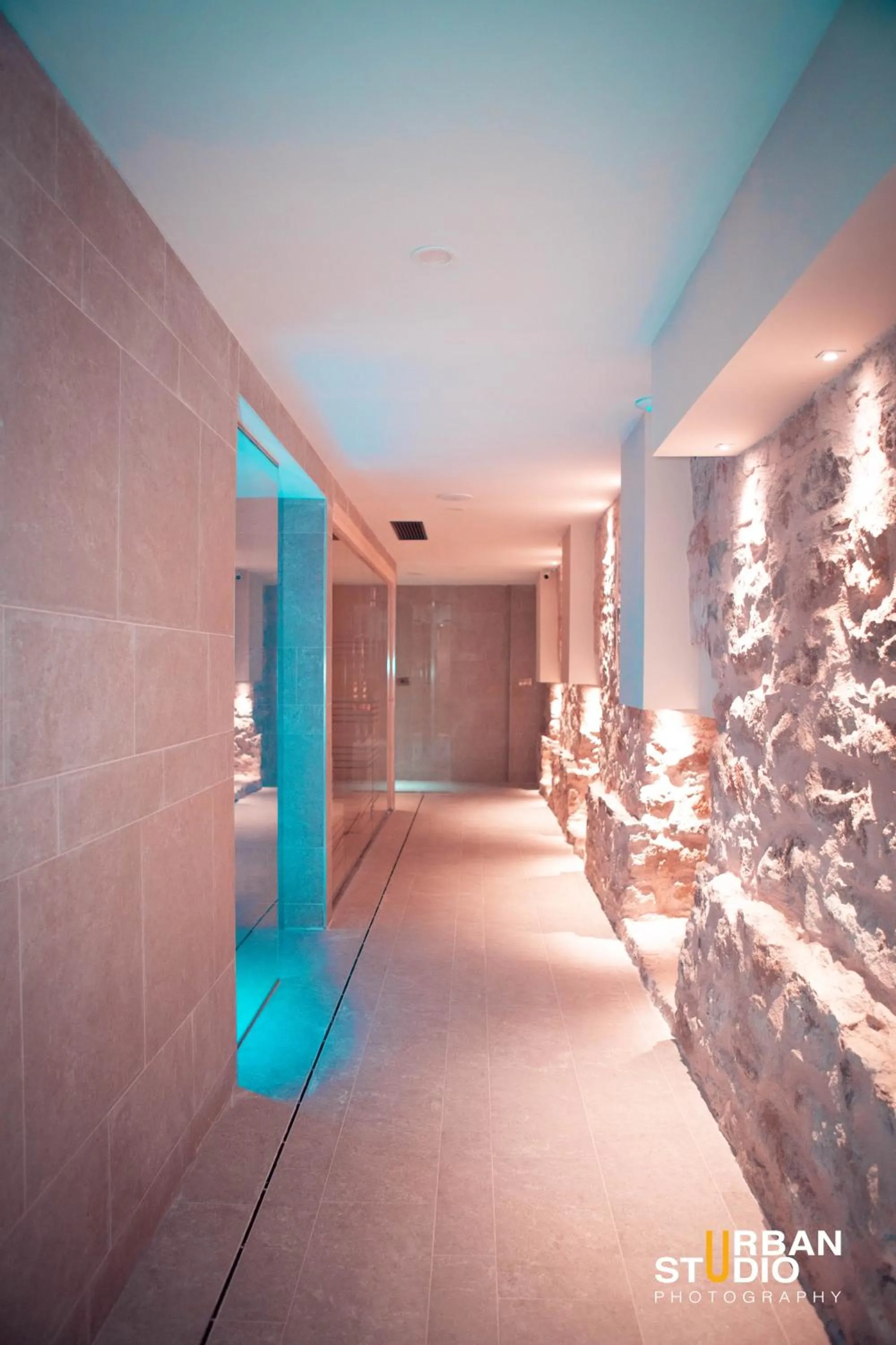 Spa and wellness centre/facilities in Spa & Wellness by Des Anglais " Accesso SPA compreso"