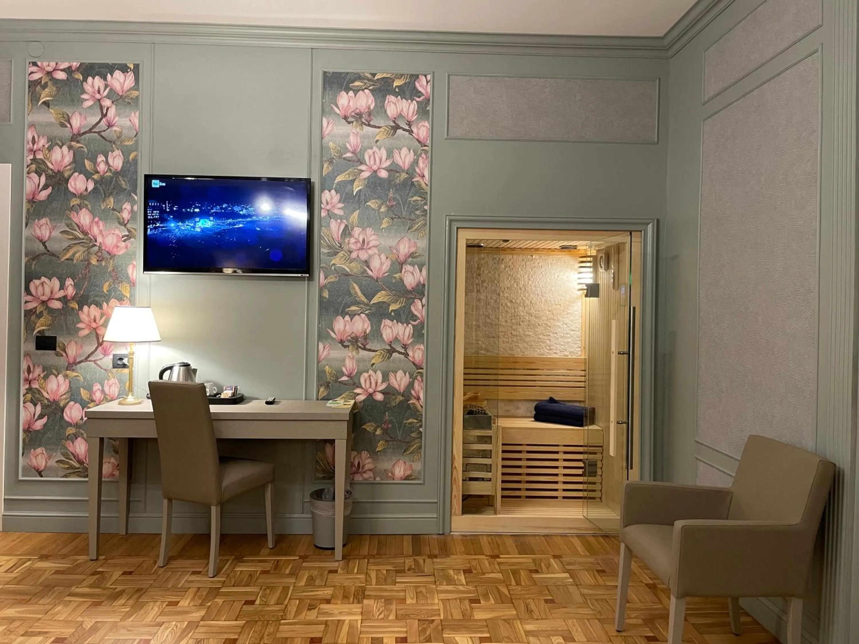 Bedroom in Spa & Wellness by Des Anglais " Accesso SPA compreso"