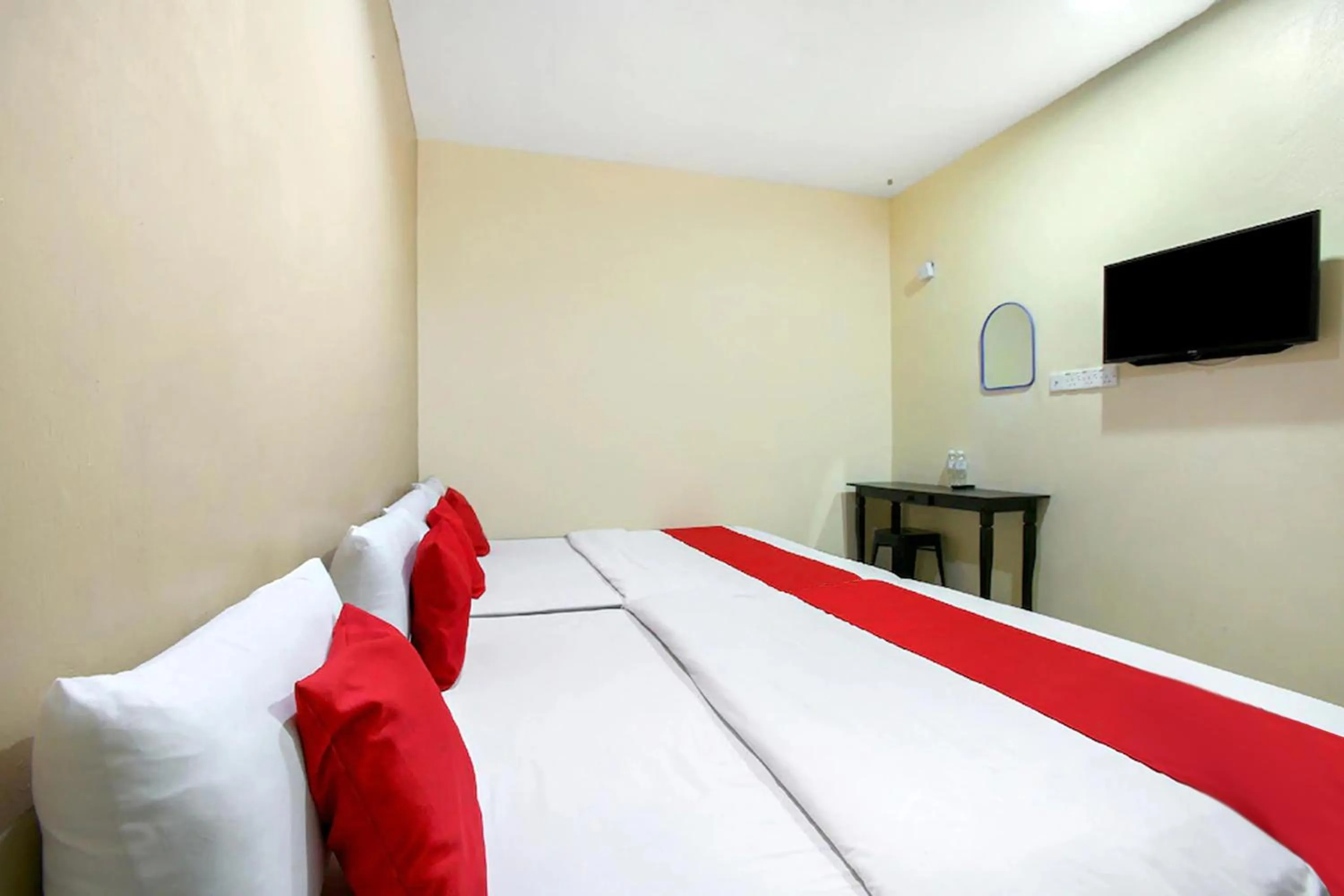 Bed in Feringghi Stay Iinn