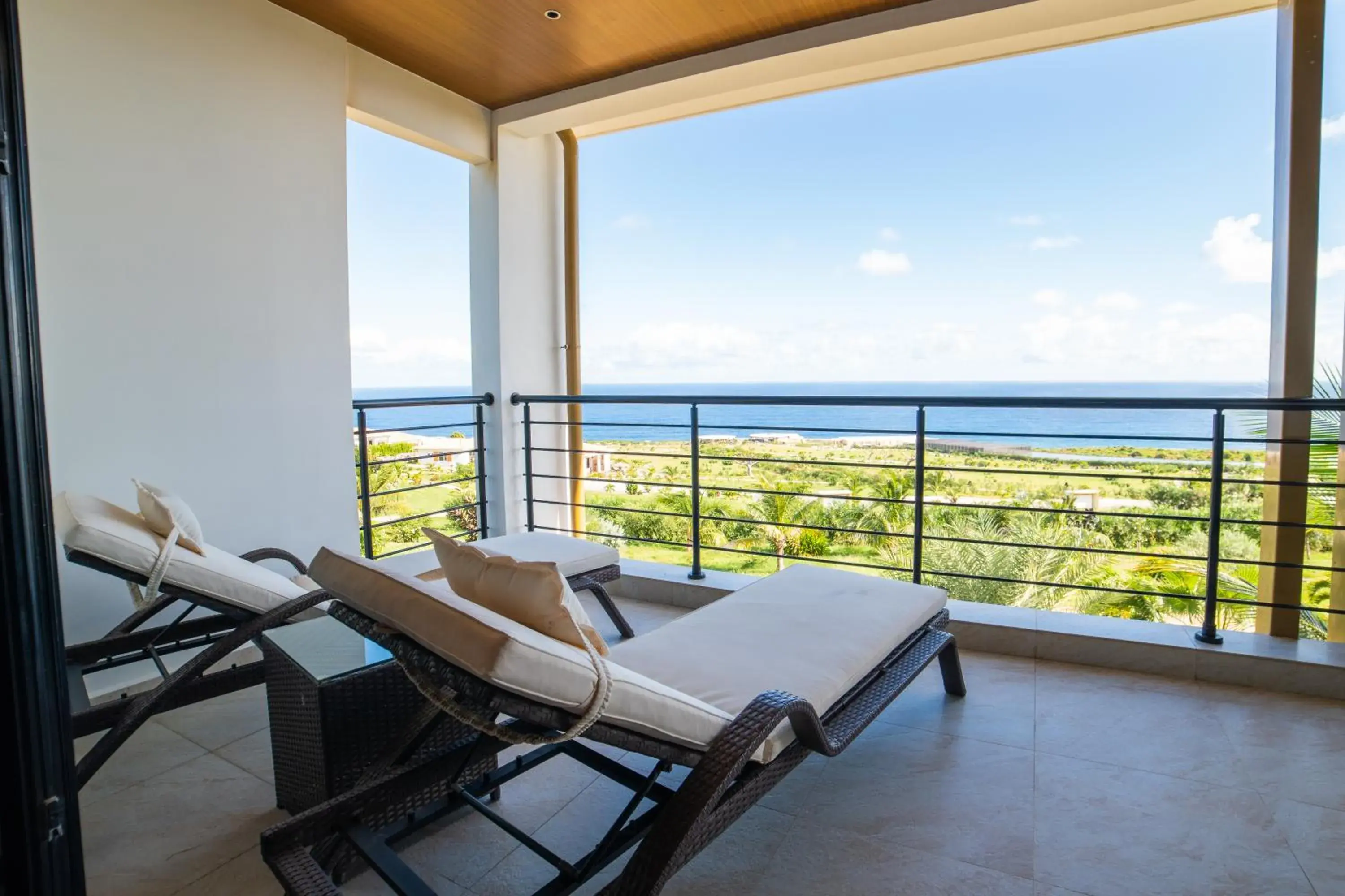 Deluxe Ocean Room First Floor in Golden Rock Dive and Nature Resort Deluxe Ocean Room First Floor in Golden Rock Dive and Nature Resort