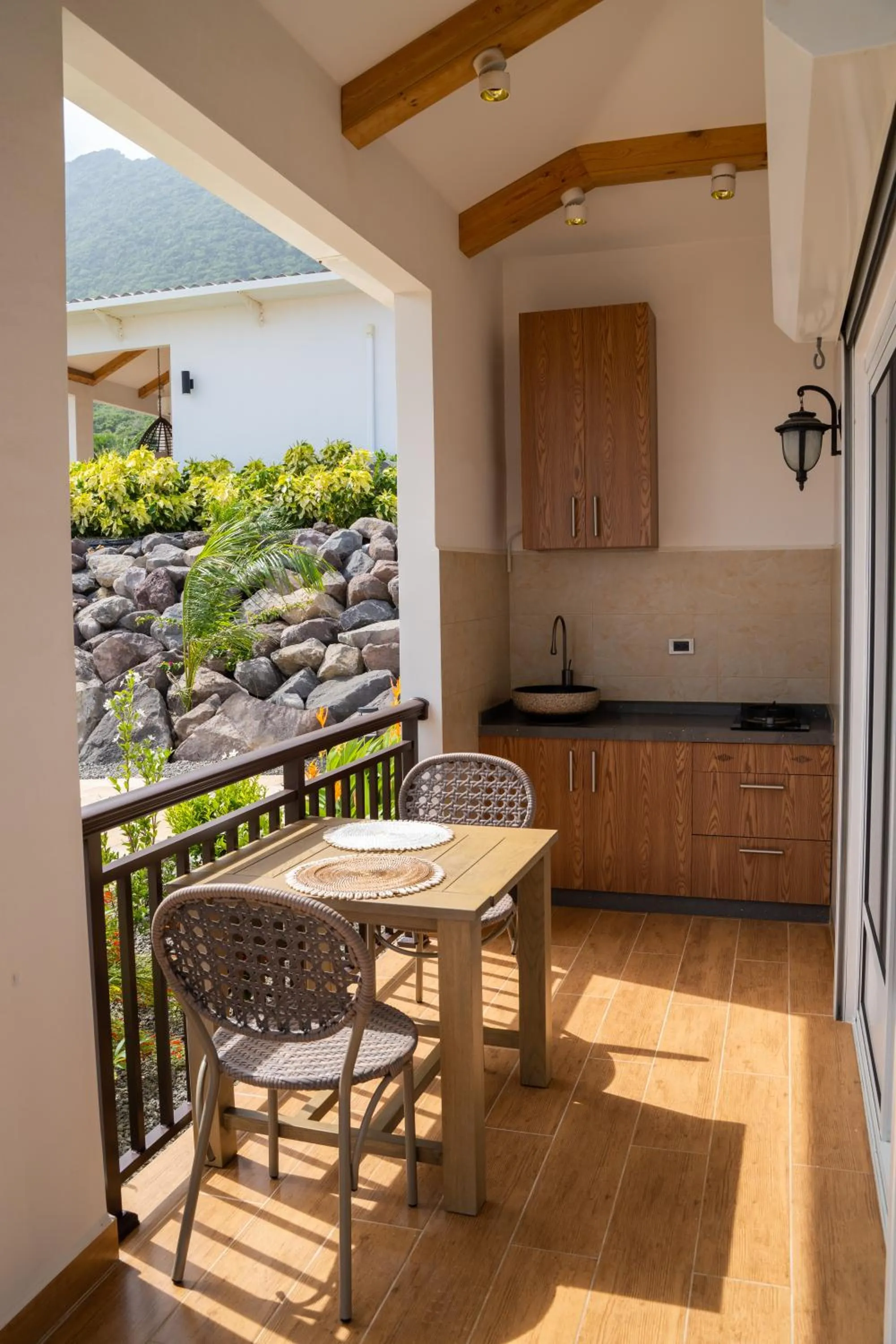 Kitchen or kitchenette in Golden Rock Dive and Nature Resort