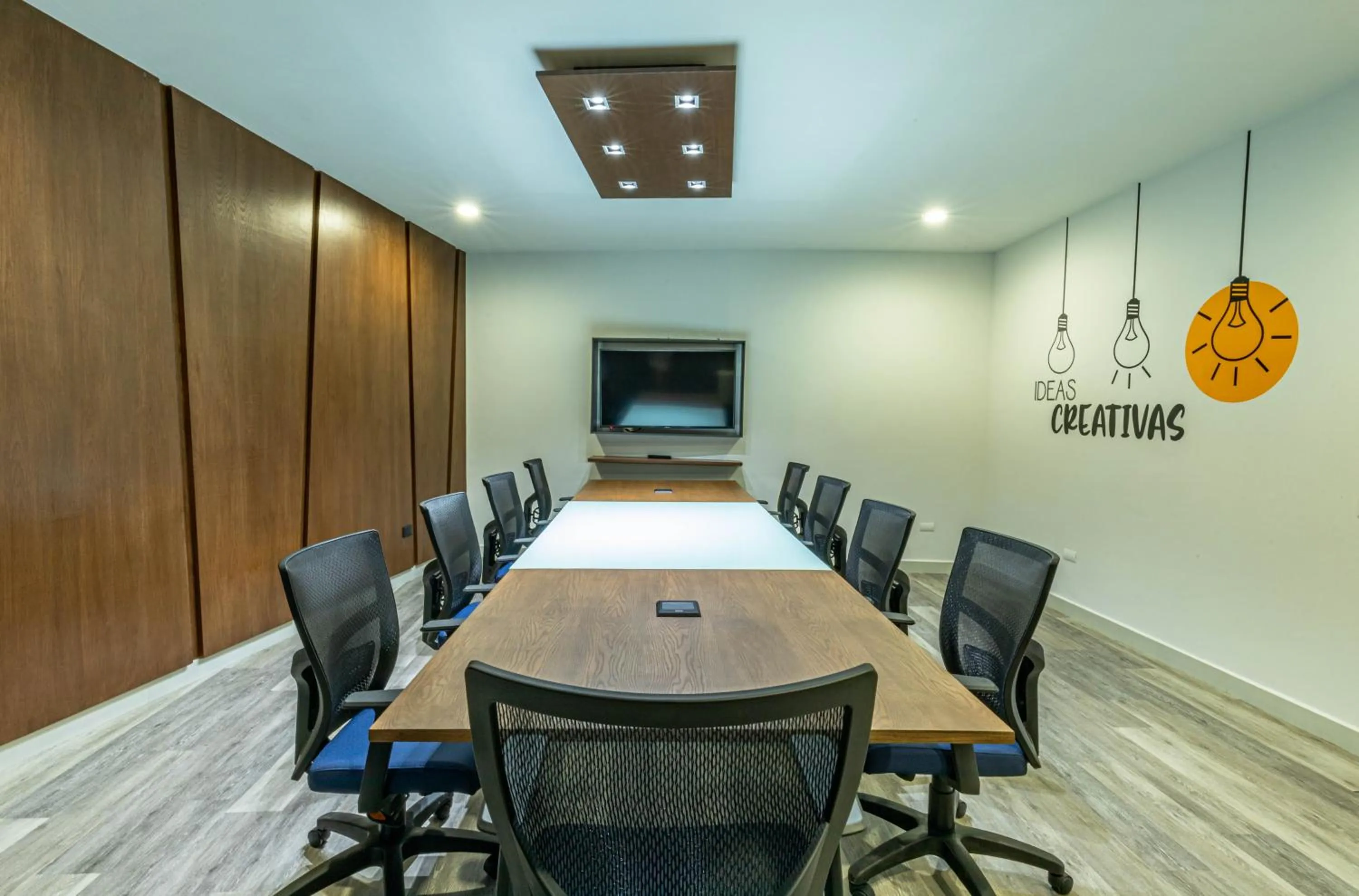 Business facilities in Hotel Nuve Gomez Palacio