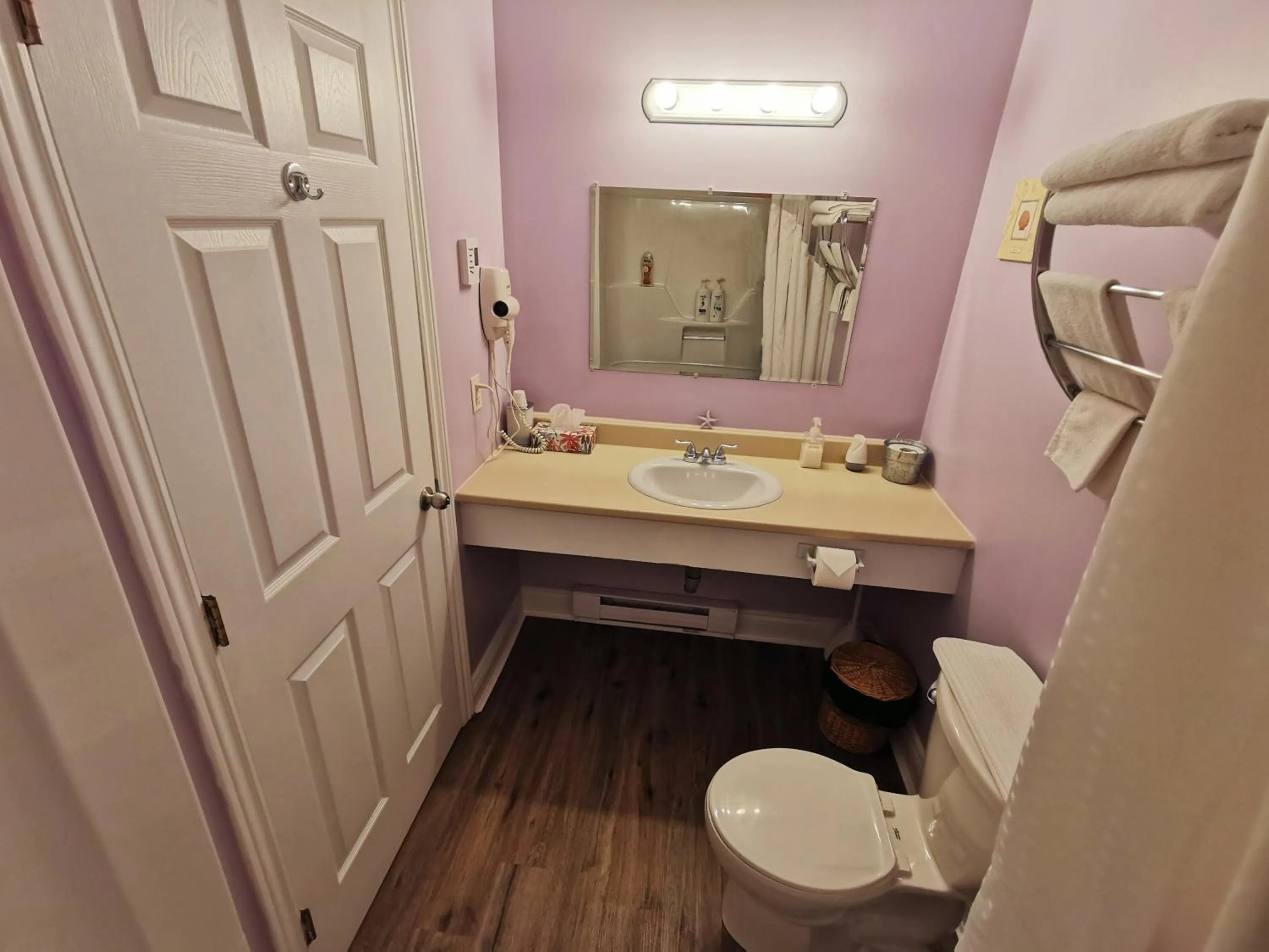 Bathroom in The Inn at Fisherman's cove
