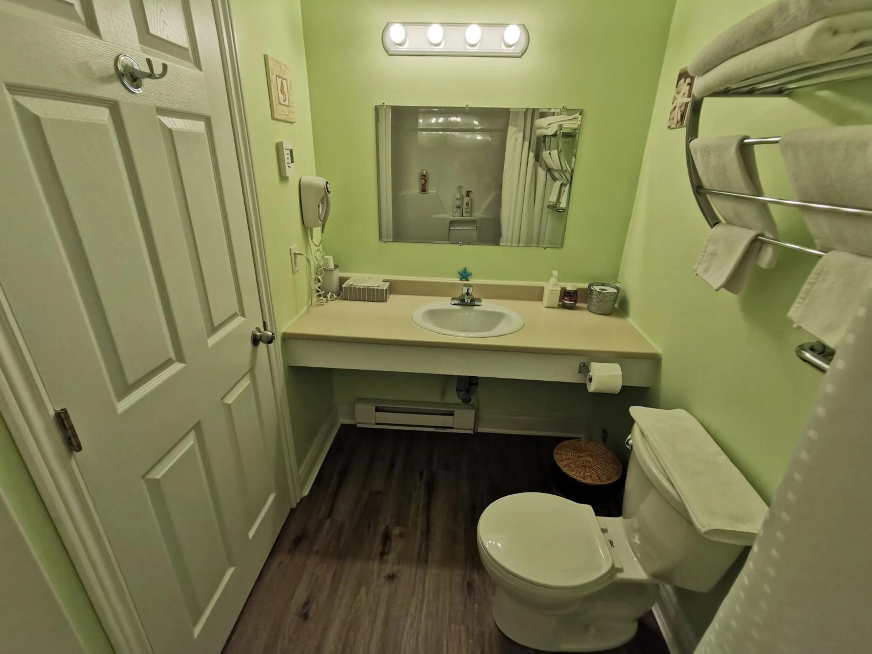 Bathroom in The Inn at Fisherman's cove