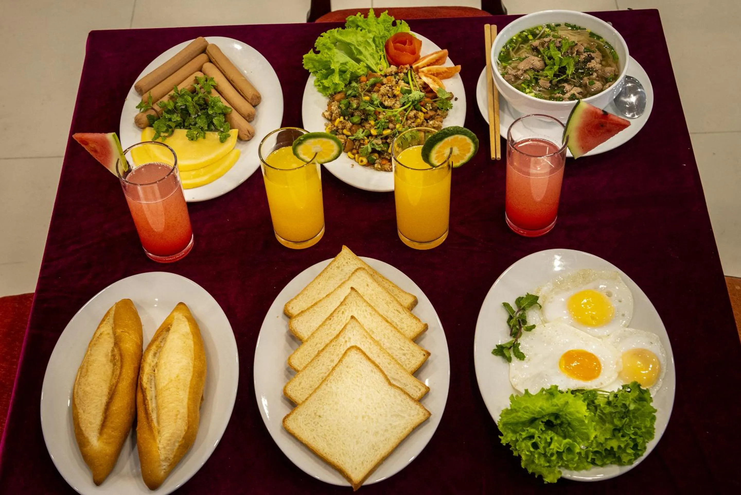 Breakfast in SHALA BOUTIQUE HOIAN