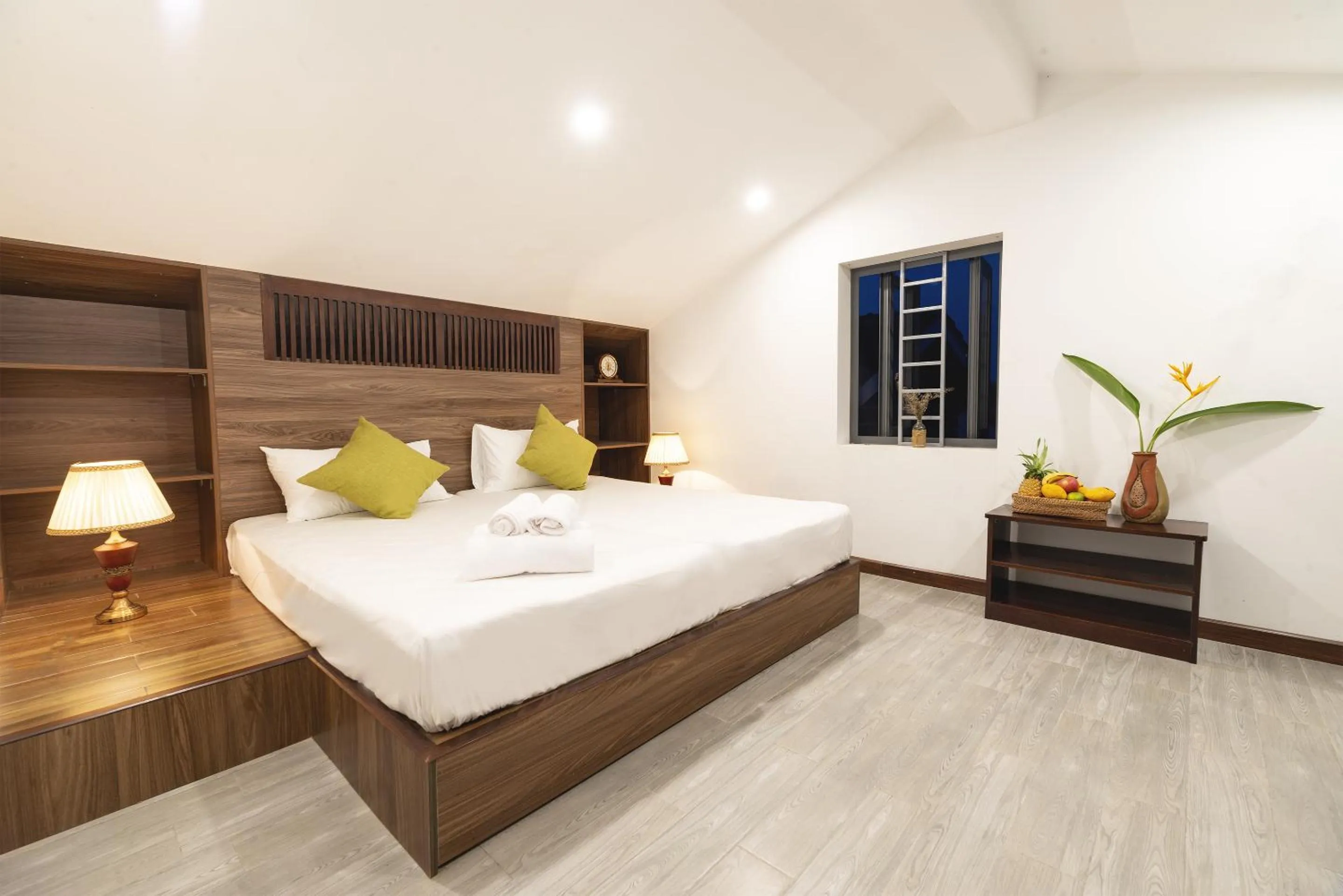 Photo of the whole room, Bed in SHALA BOUTIQUE HOIAN