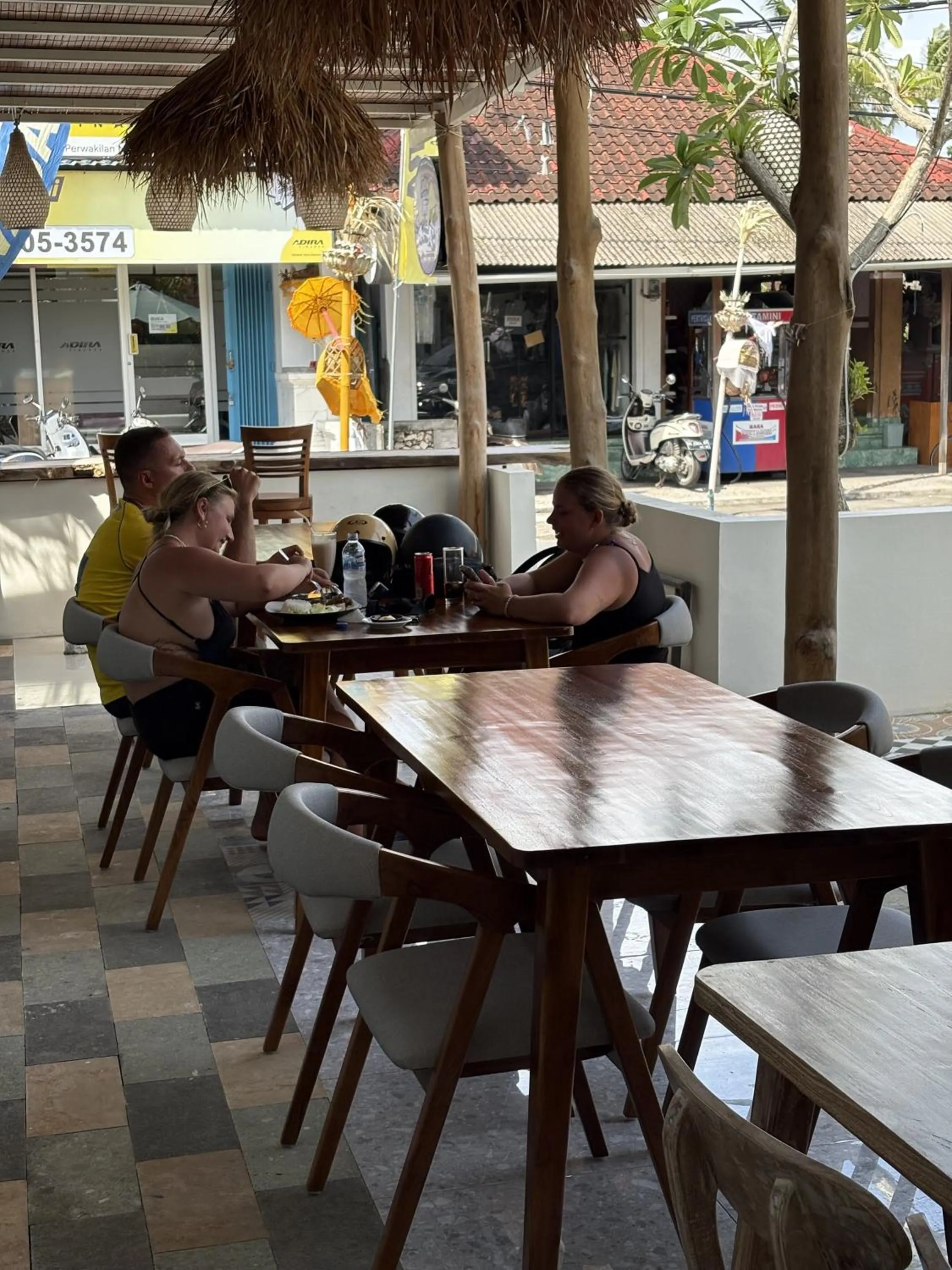 Restaurant/places to eat in Daghan Cottage Nusa Penida