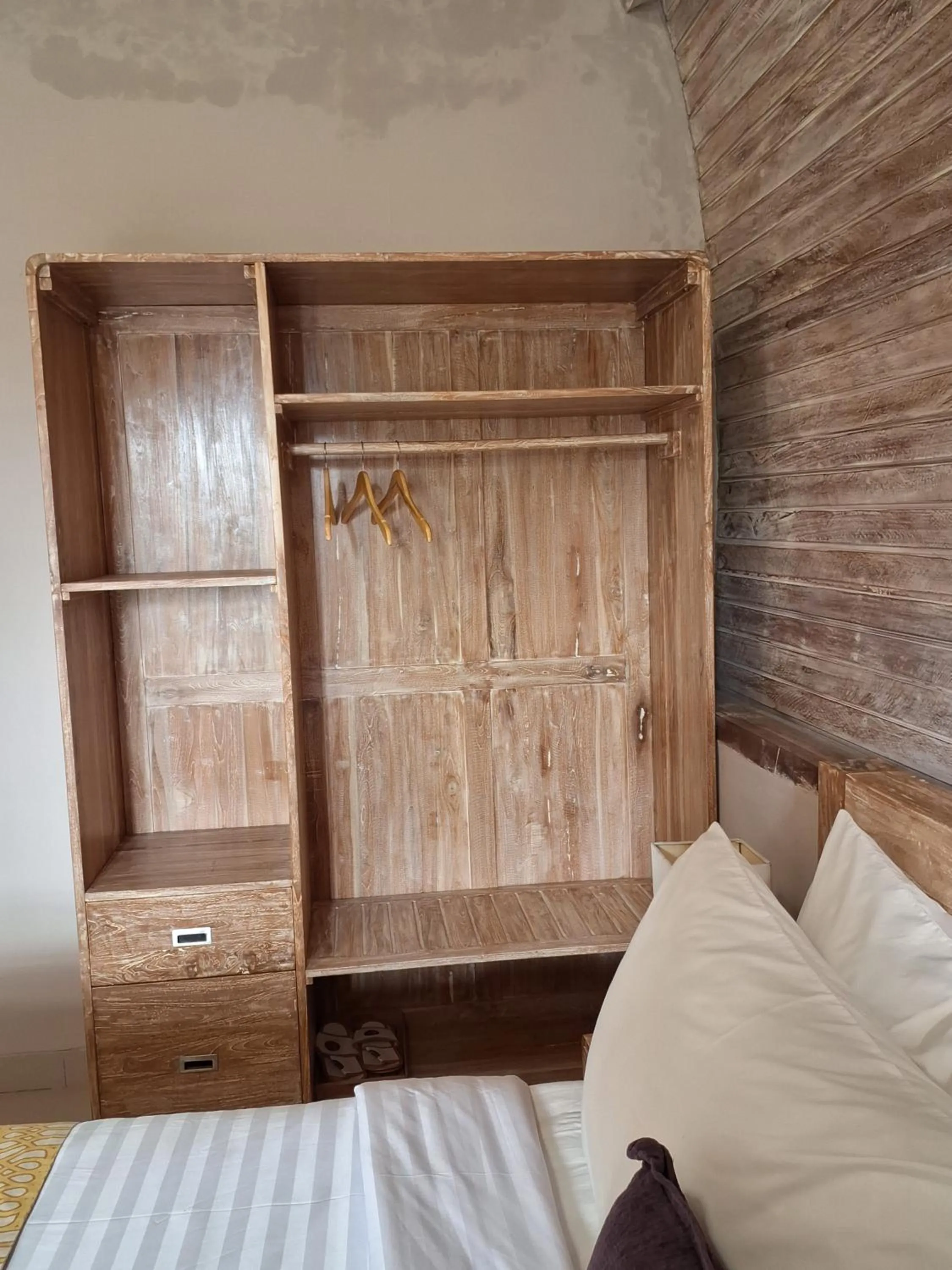 Photo of the whole room, Bed in Daghan Cottage Nusa Penida