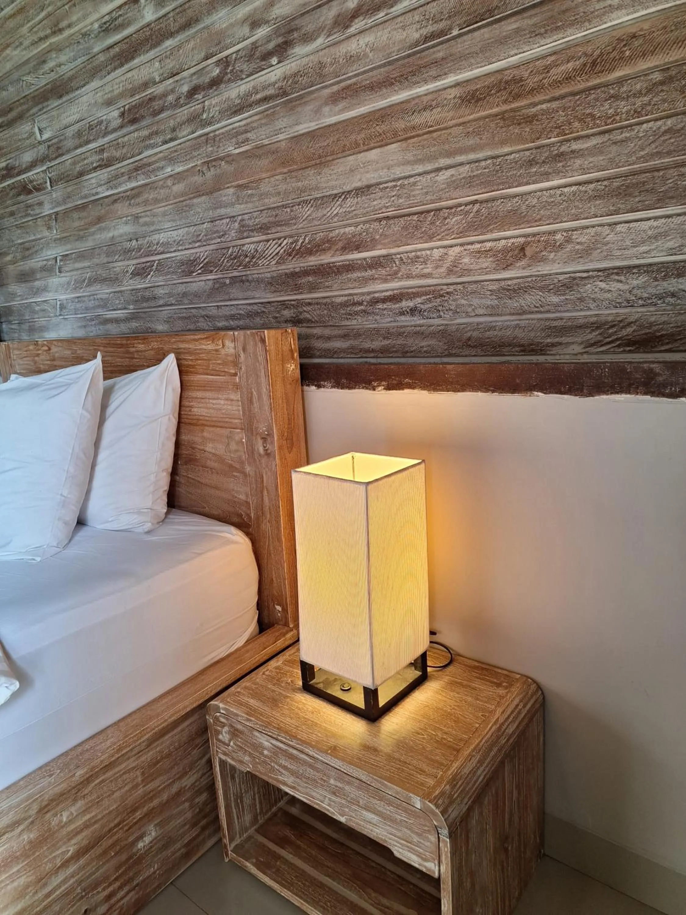 Bed in Daghan Cottage Nusa Penida