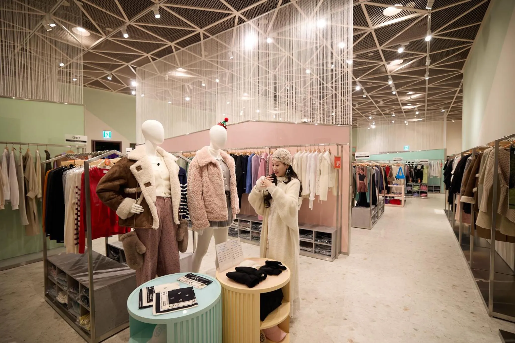 Shopping Area in Grand Hyatt Jeju