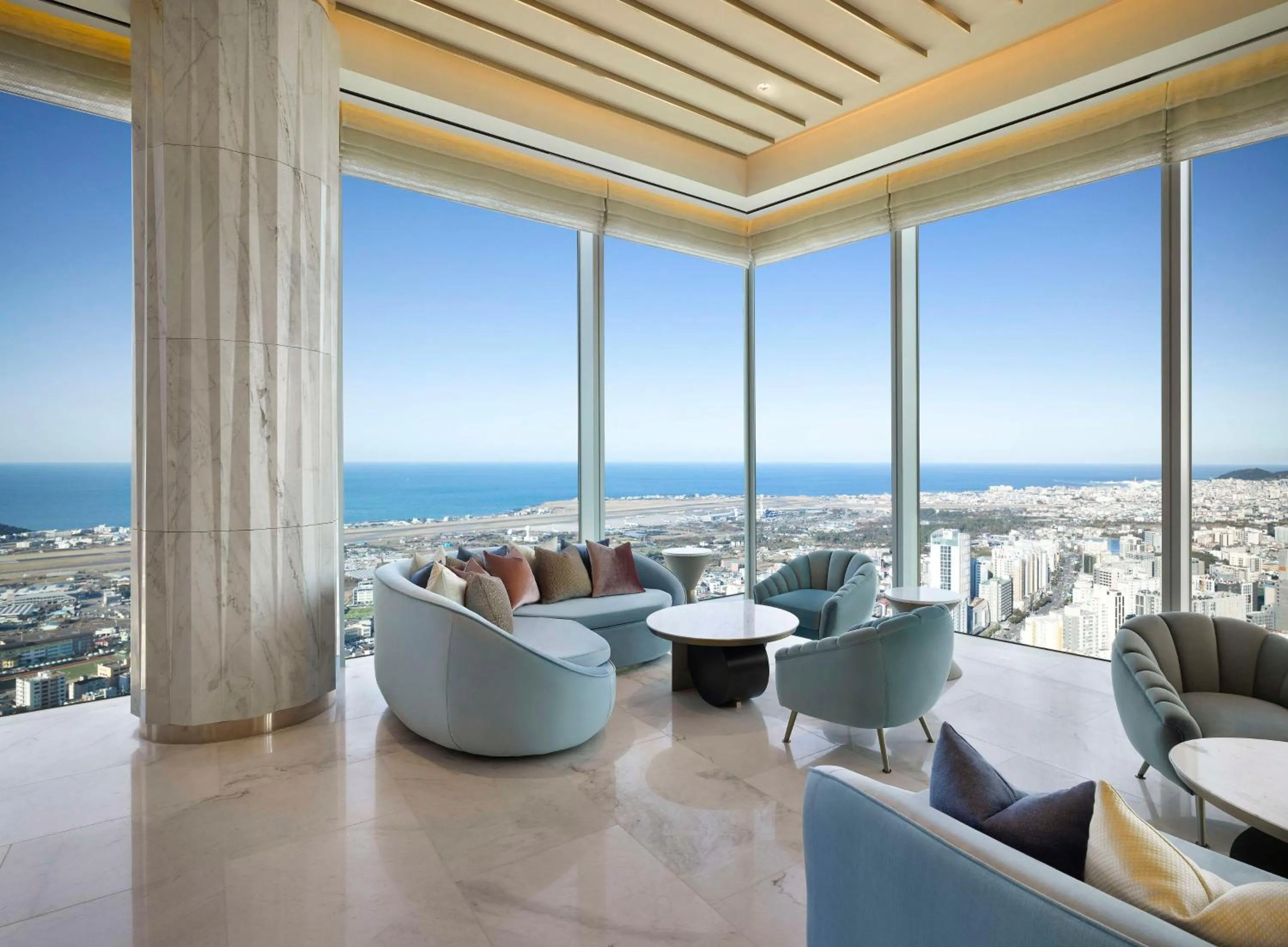 Restaurant/places to eat in Grand Hyatt Jeju