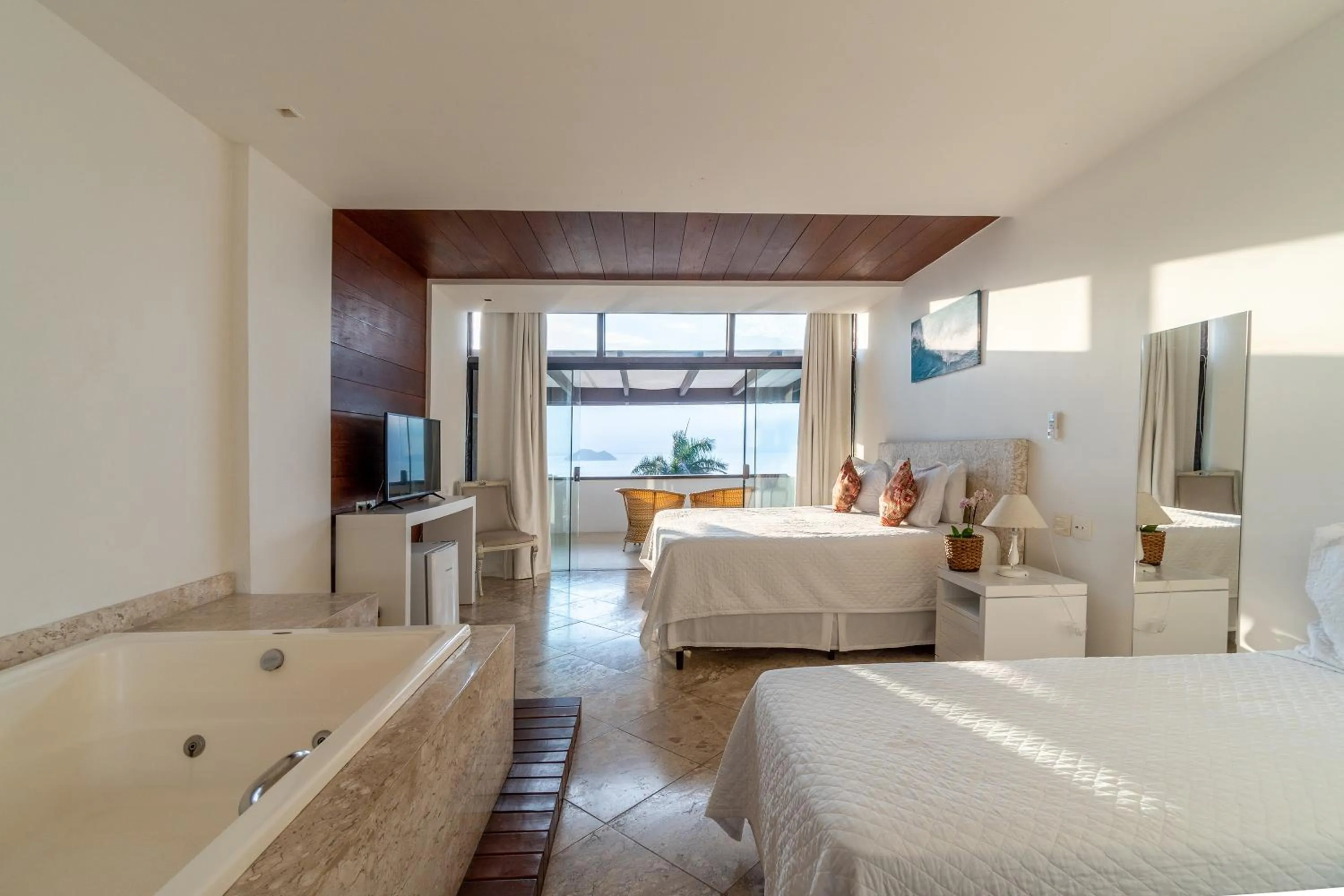 Hot Tub, Bed in Eny Boutique Hotel & Spa