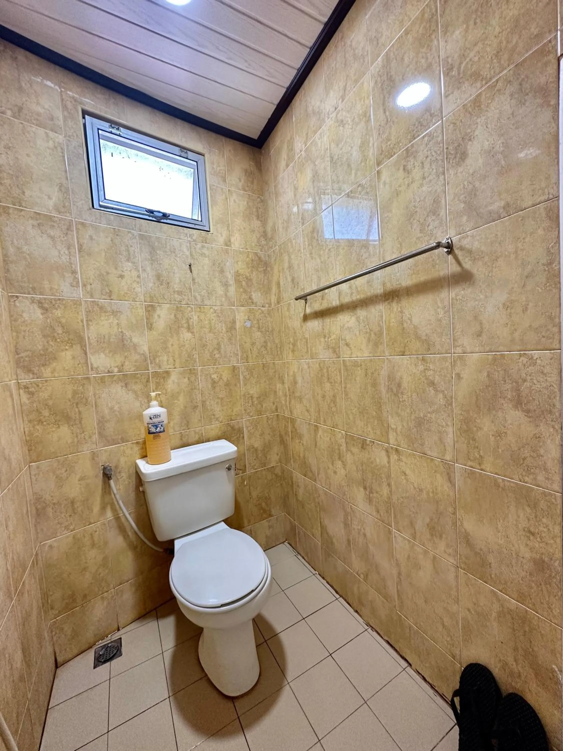 Toilet in Kangar Hotel Sdn Bhd