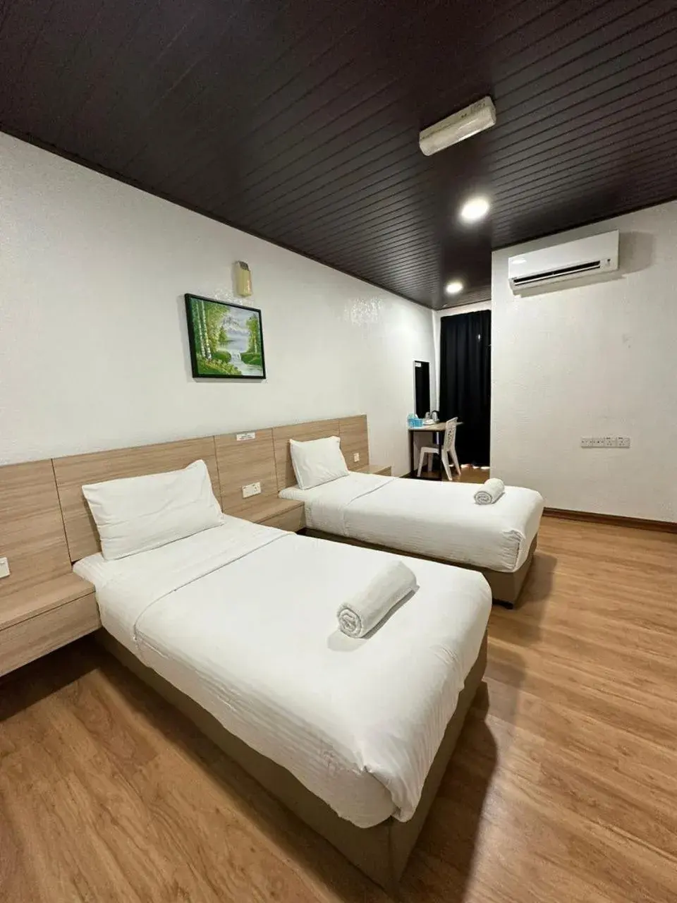 Standard Double or Twin Room in Kangar Hotel Sdn Bhd Standard Double or Twin Room in Kangar Hotel Sdn Bhd