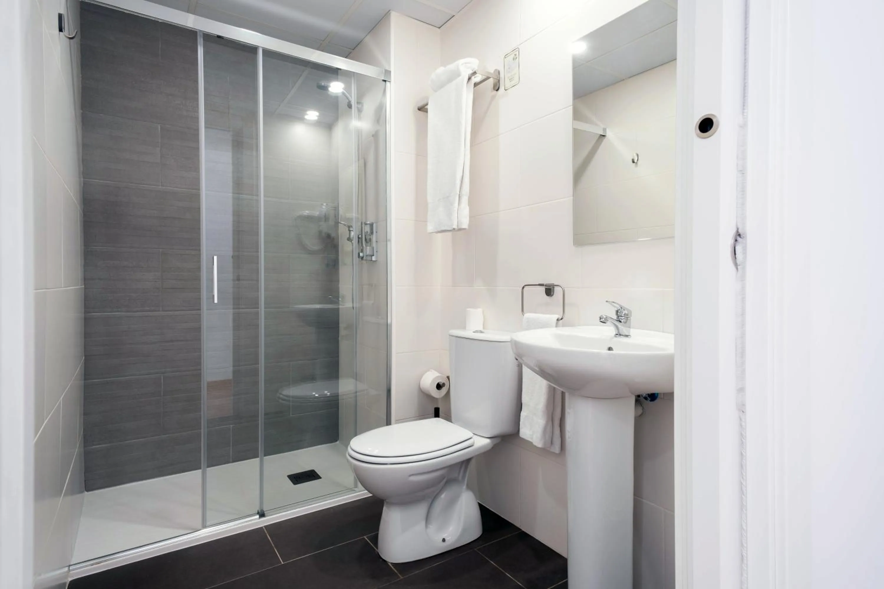 Hotel BESTPRICE Girona