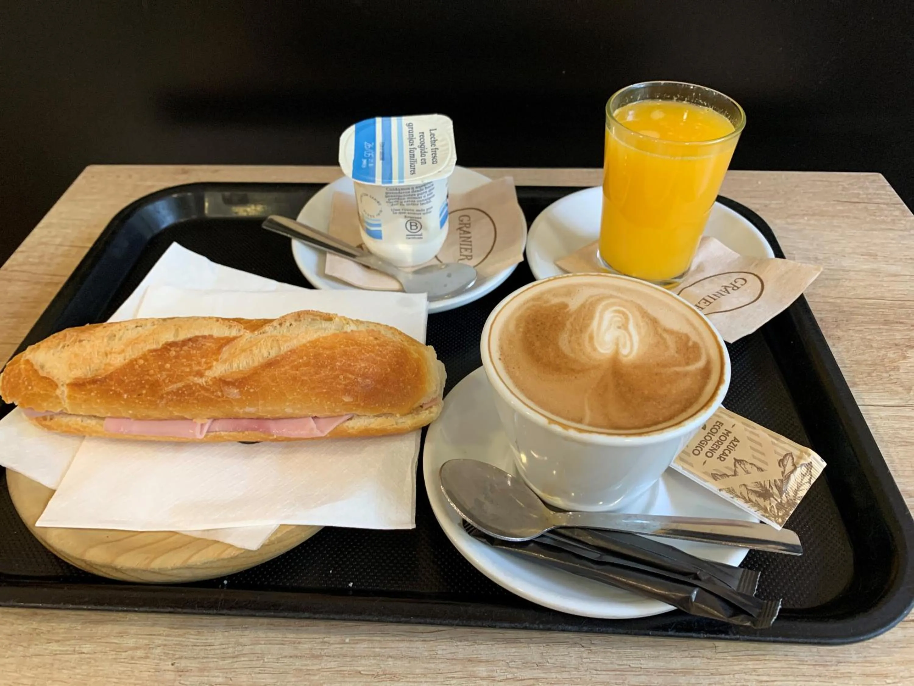 Breakfast in Hotel BESTPRICE Girona