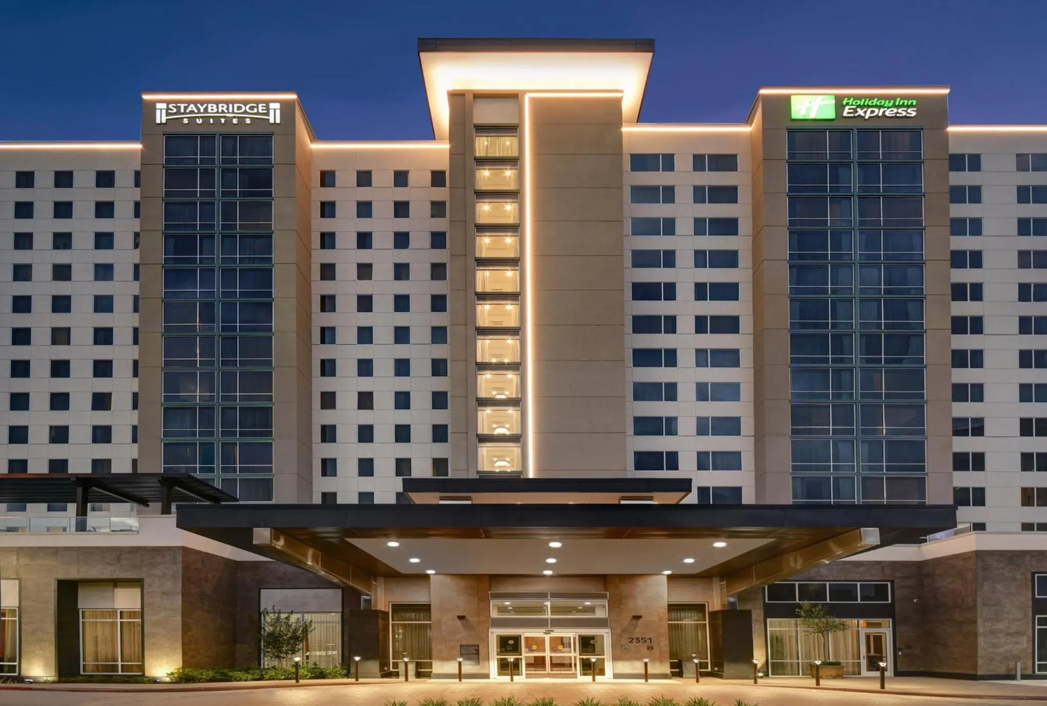 Property building in Holiday Inn Express - Houston - Galleria Area by IHG