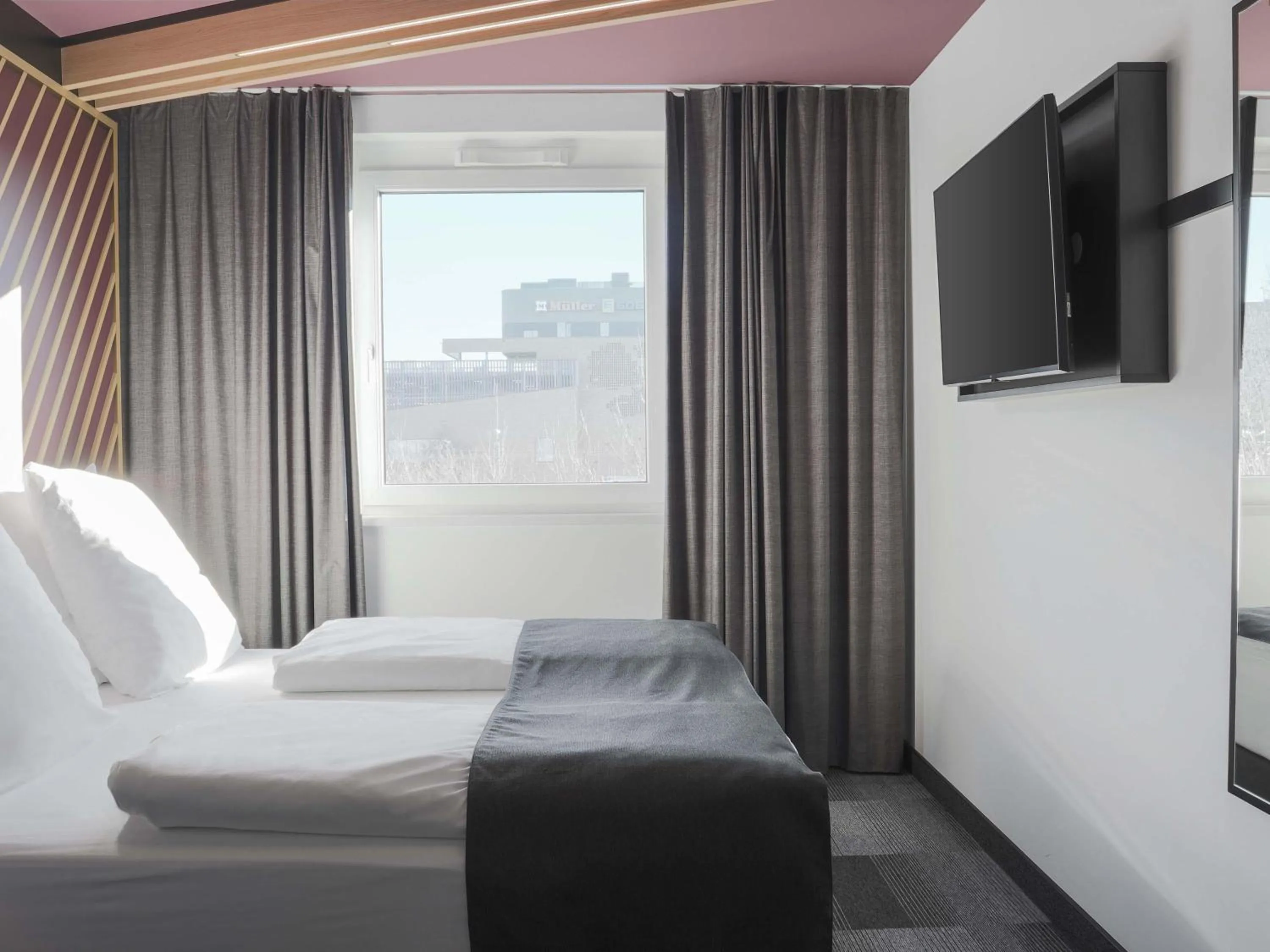 Bed in B&B Hotel Böblingen