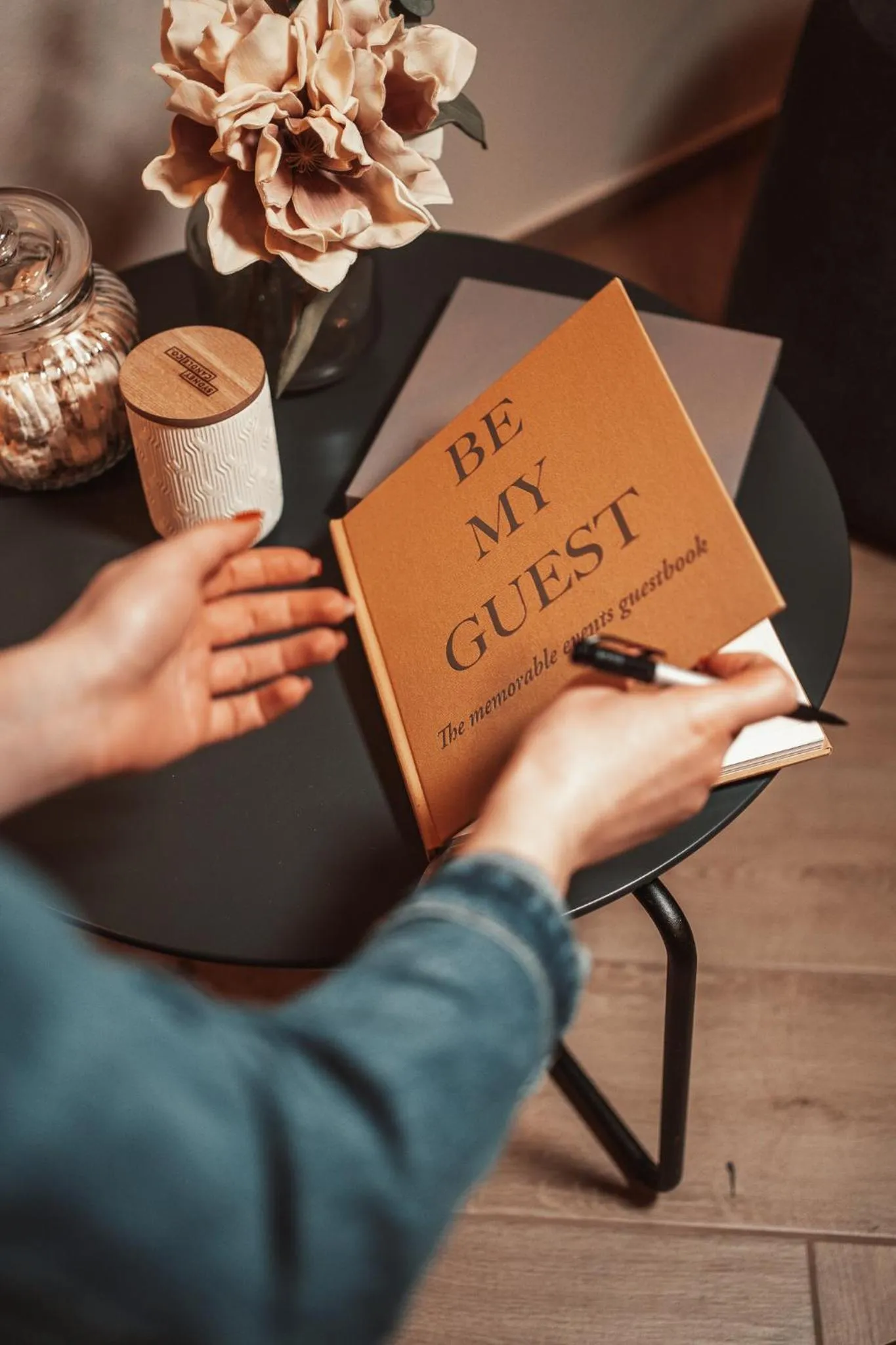 Lobby or reception in Gentry11 Rooms&More