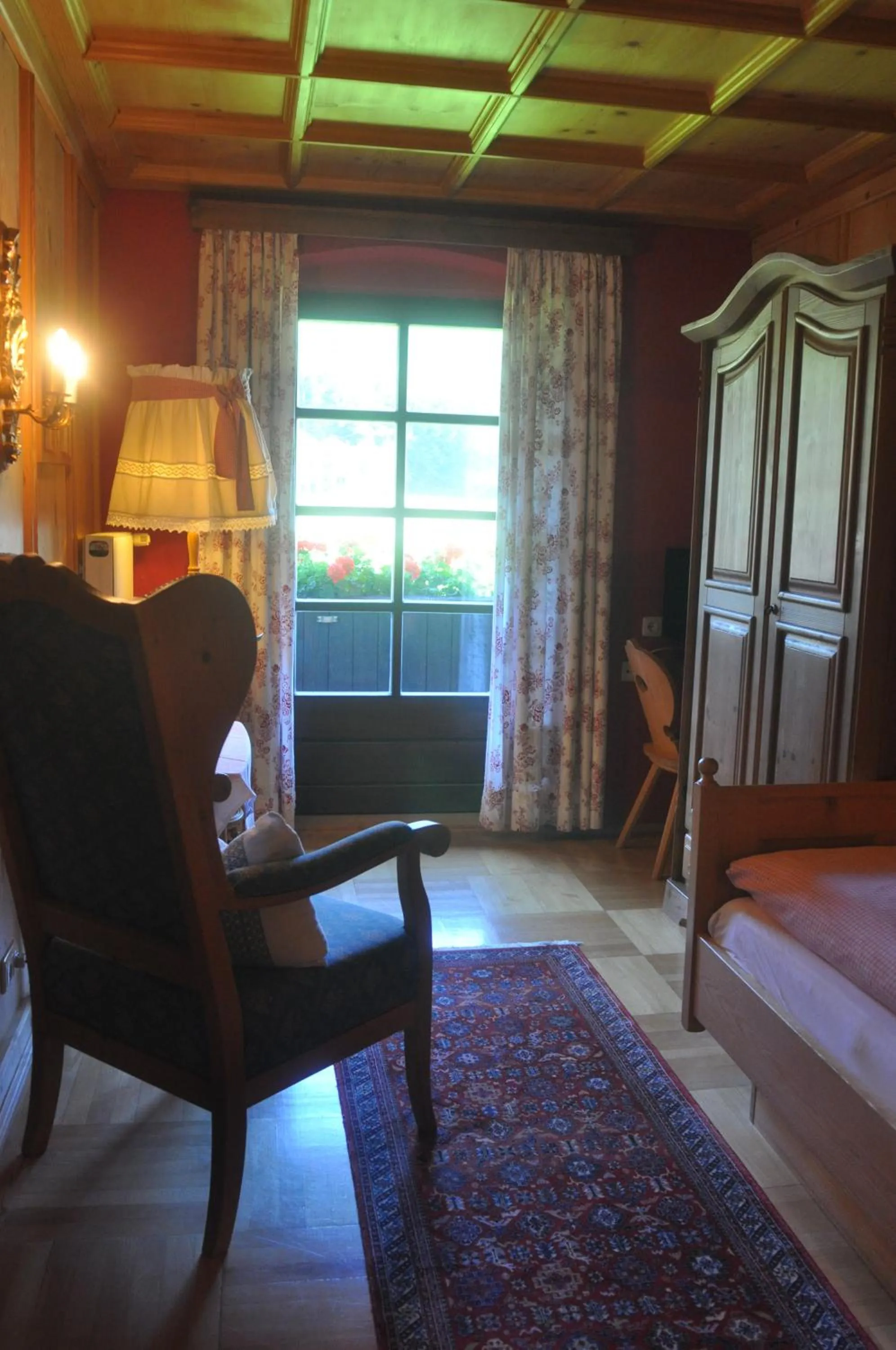 Bed in Romantikhotel Almtalhof