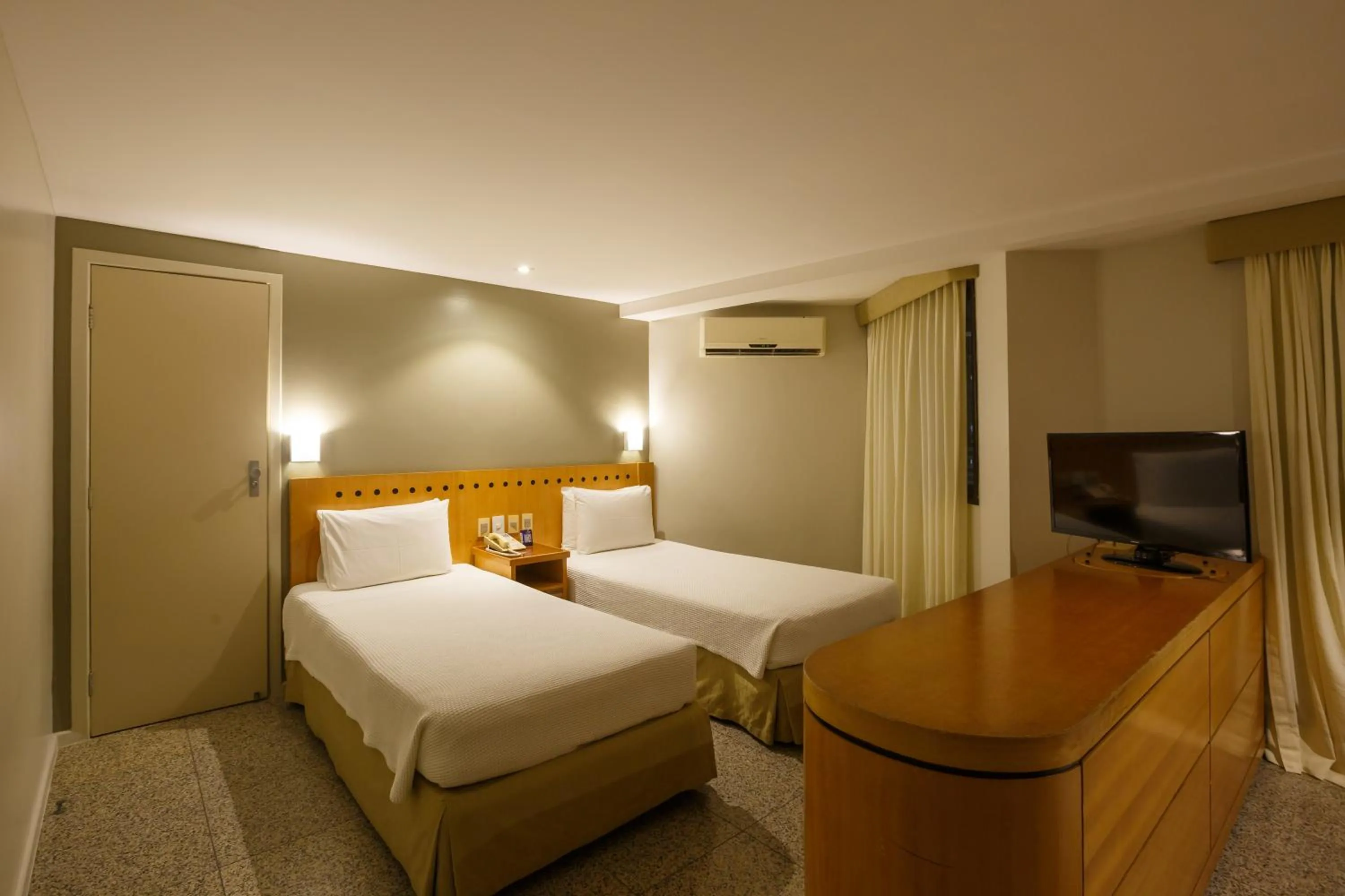 TV and multimedia, Bed in Blue Tree Towers Fortaleza Beira Mar