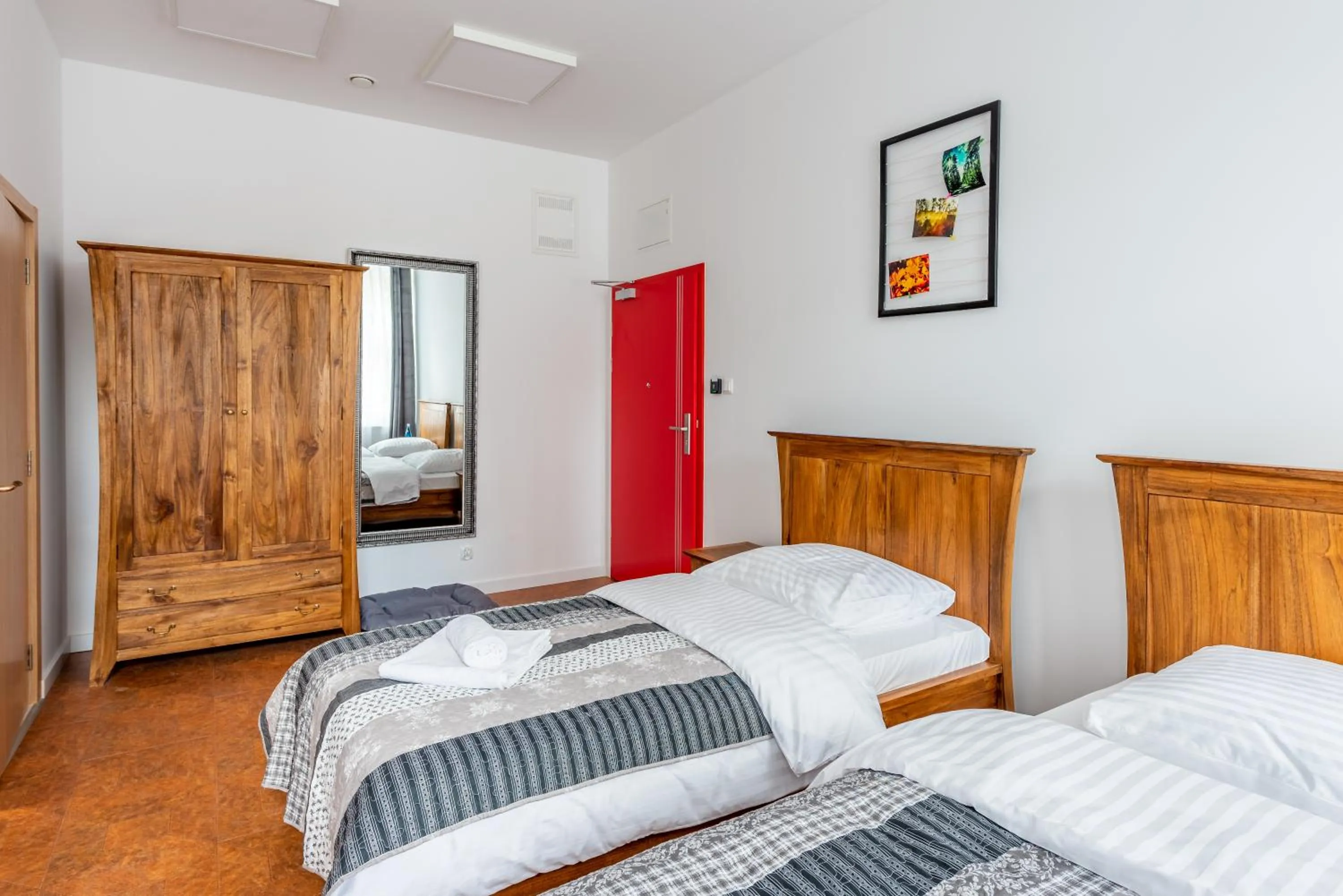 Bed in Kamienica Zamenhofa - Apartamenty na wynajem