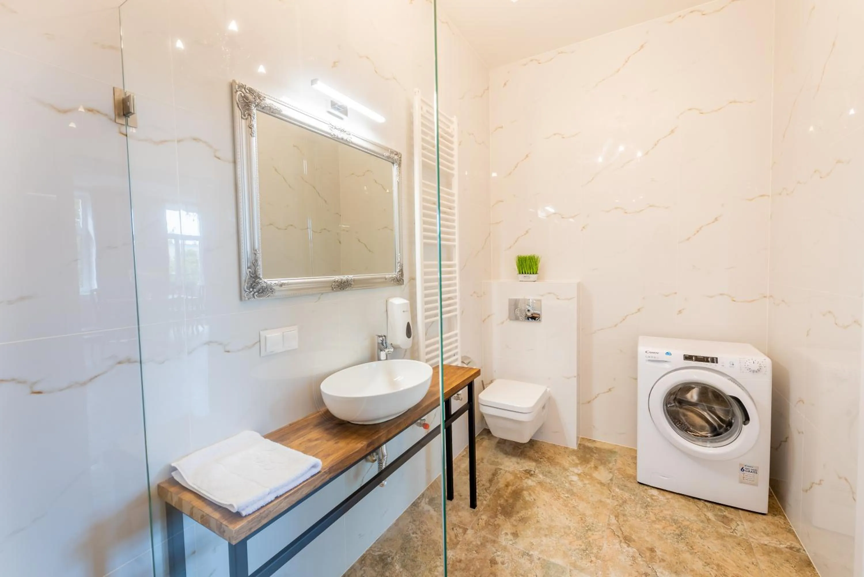 Bathroom in Kamienica Zamenhofa - Apartamenty na wynajem