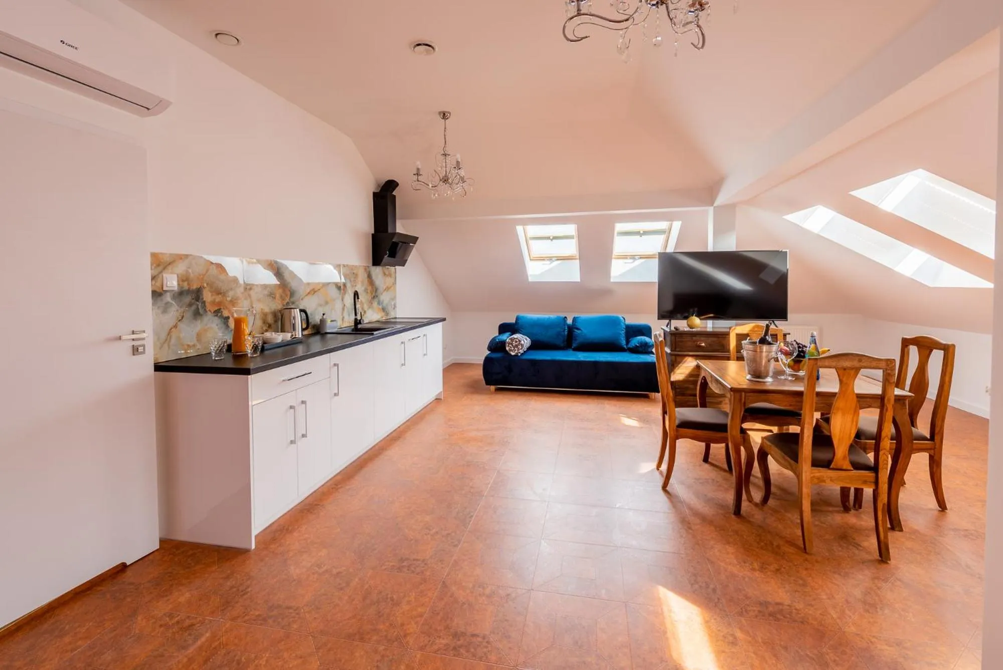 Kamienica Zamenhofa - Apartamenty na wynajem