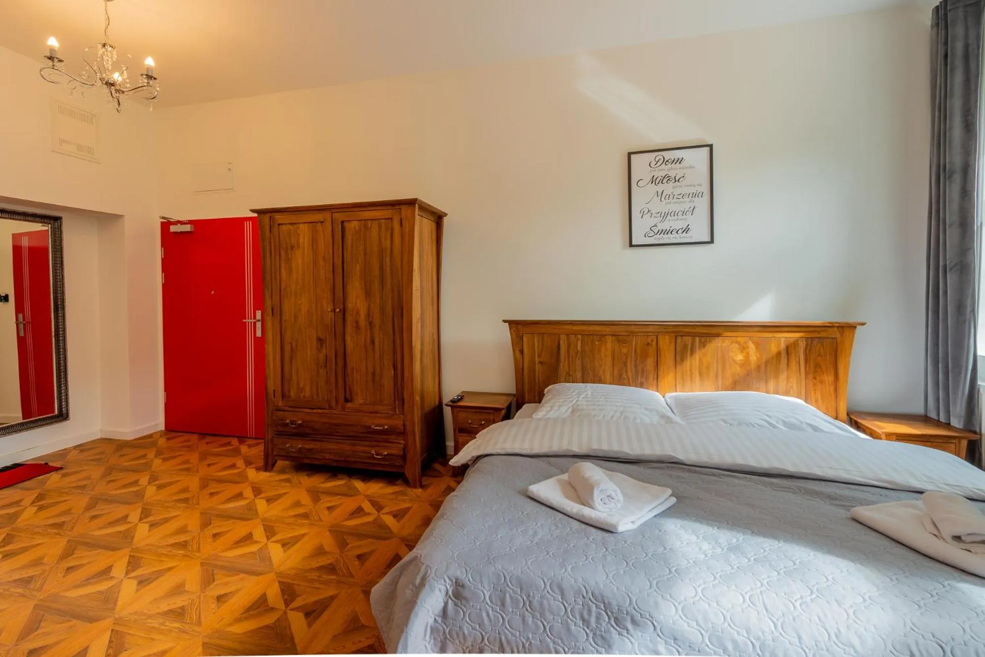 Bed in Kamienica Zamenhofa - Apartamenty na wynajem