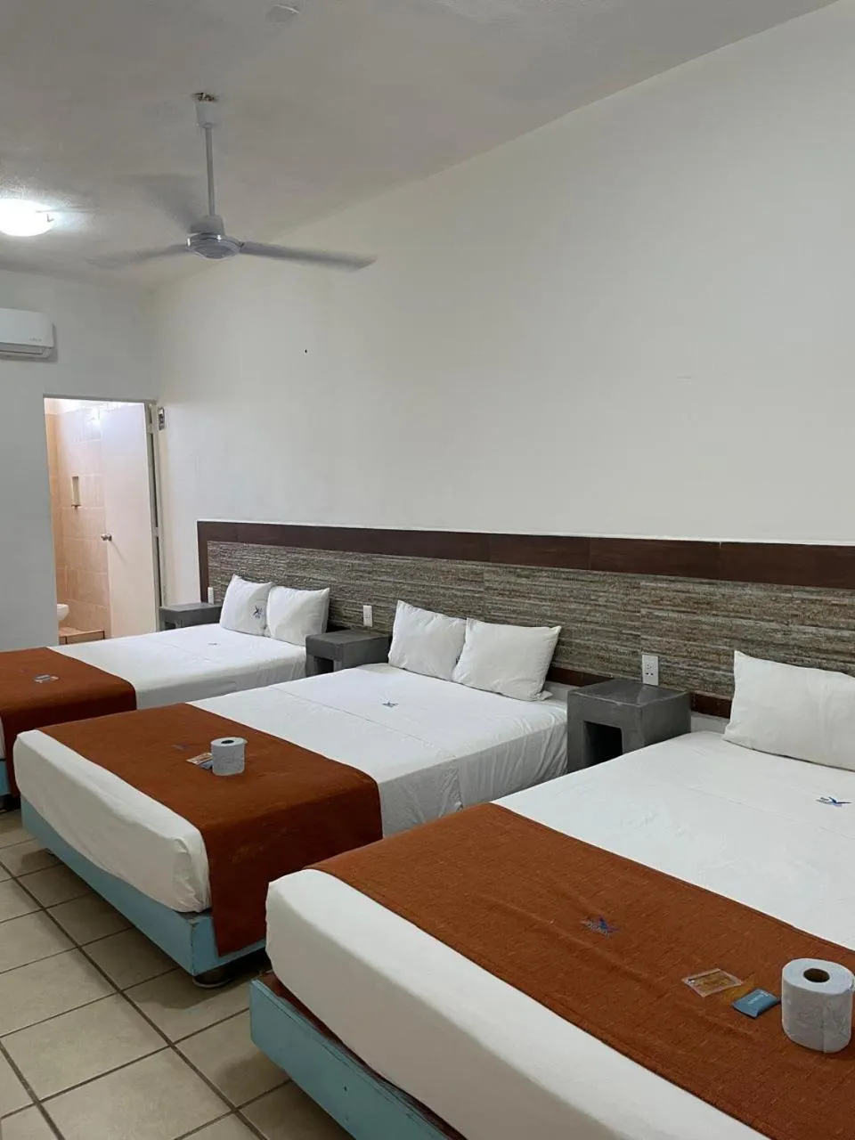 Bed in Hotel Albatros Peñita-Guayabitos Nayarit