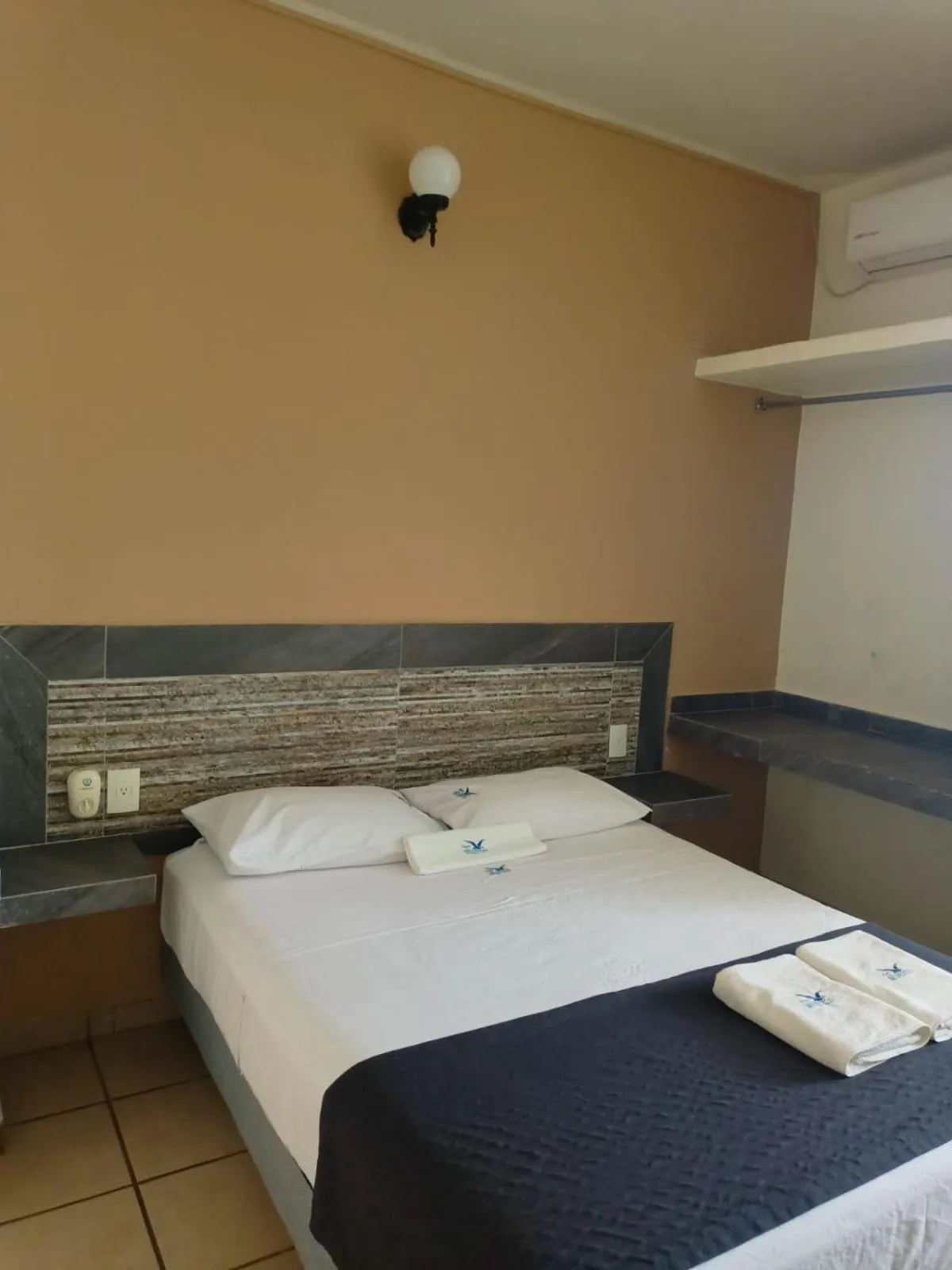 Bed in Hotel Albatros Peñita-Guayabitos Nayarit