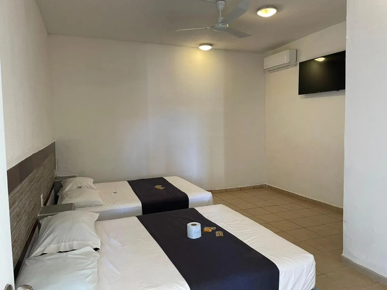 Bed in Hotel Albatros Peñita-Guayabitos Nayarit