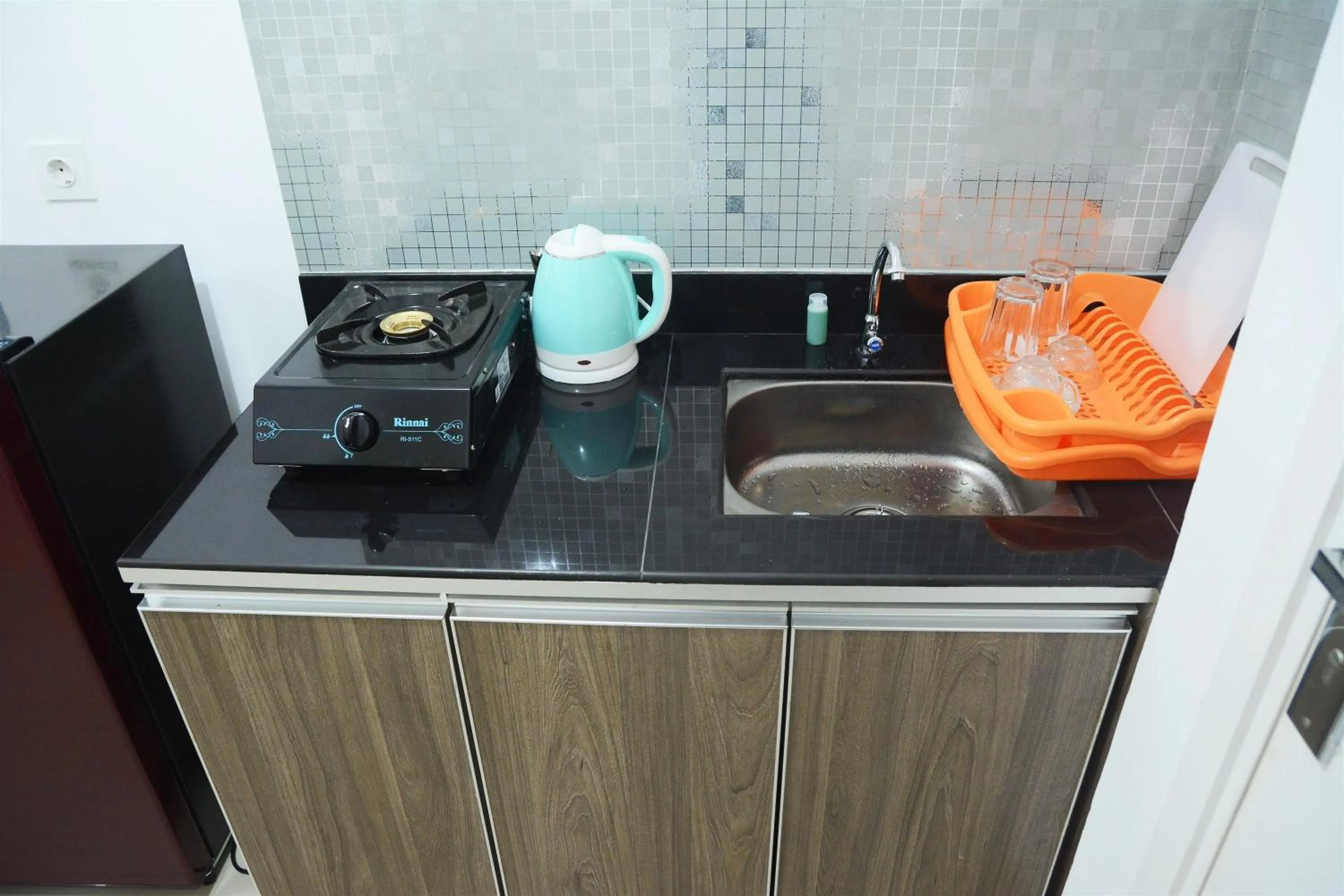 Comfy Studio Poris 88 Apartment By Travelio