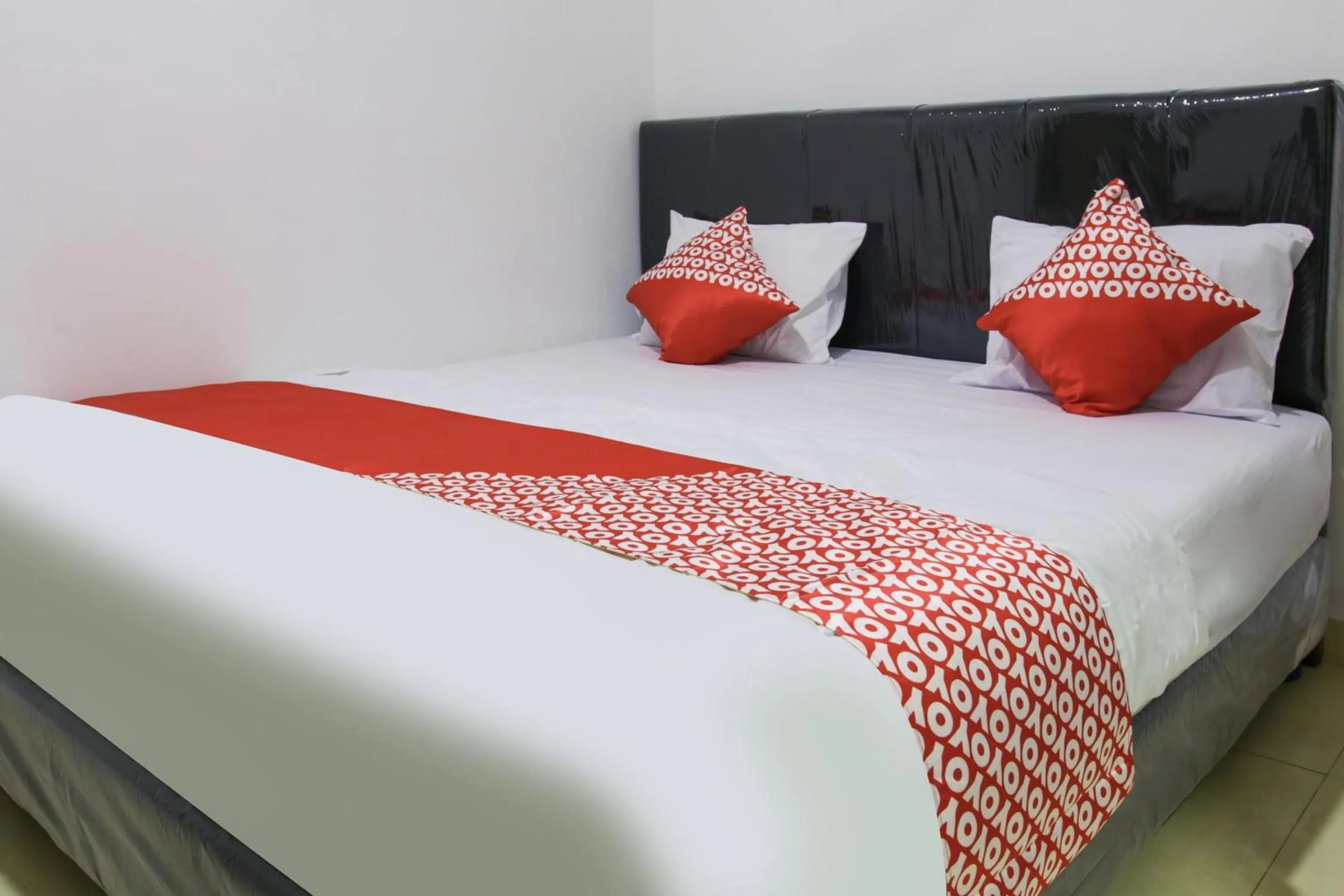 Bedroom in Hotel O Pa Baeng Baeng Near Rumah Sakit Faisal Formerly Guest House Cahaya 7296