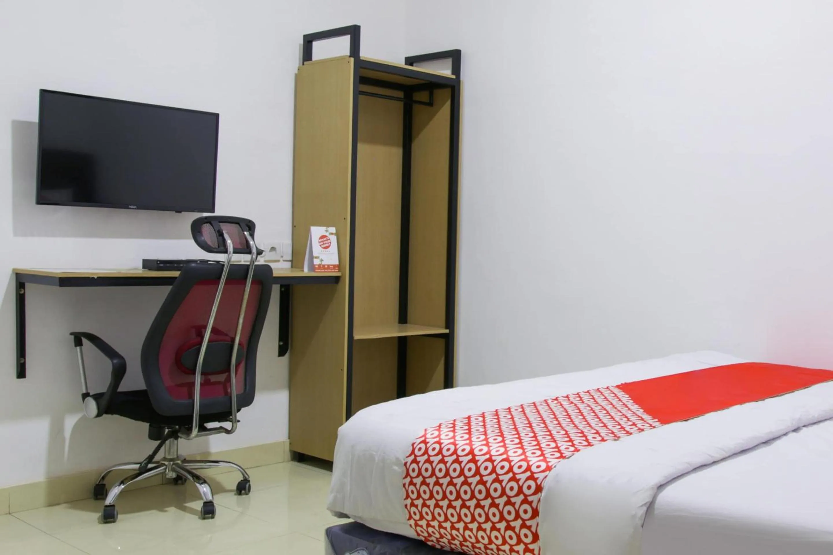 Bedroom in Hotel O Pa Baeng Baeng Near Rumah Sakit Faisal Formerly Guest House Cahaya 7296