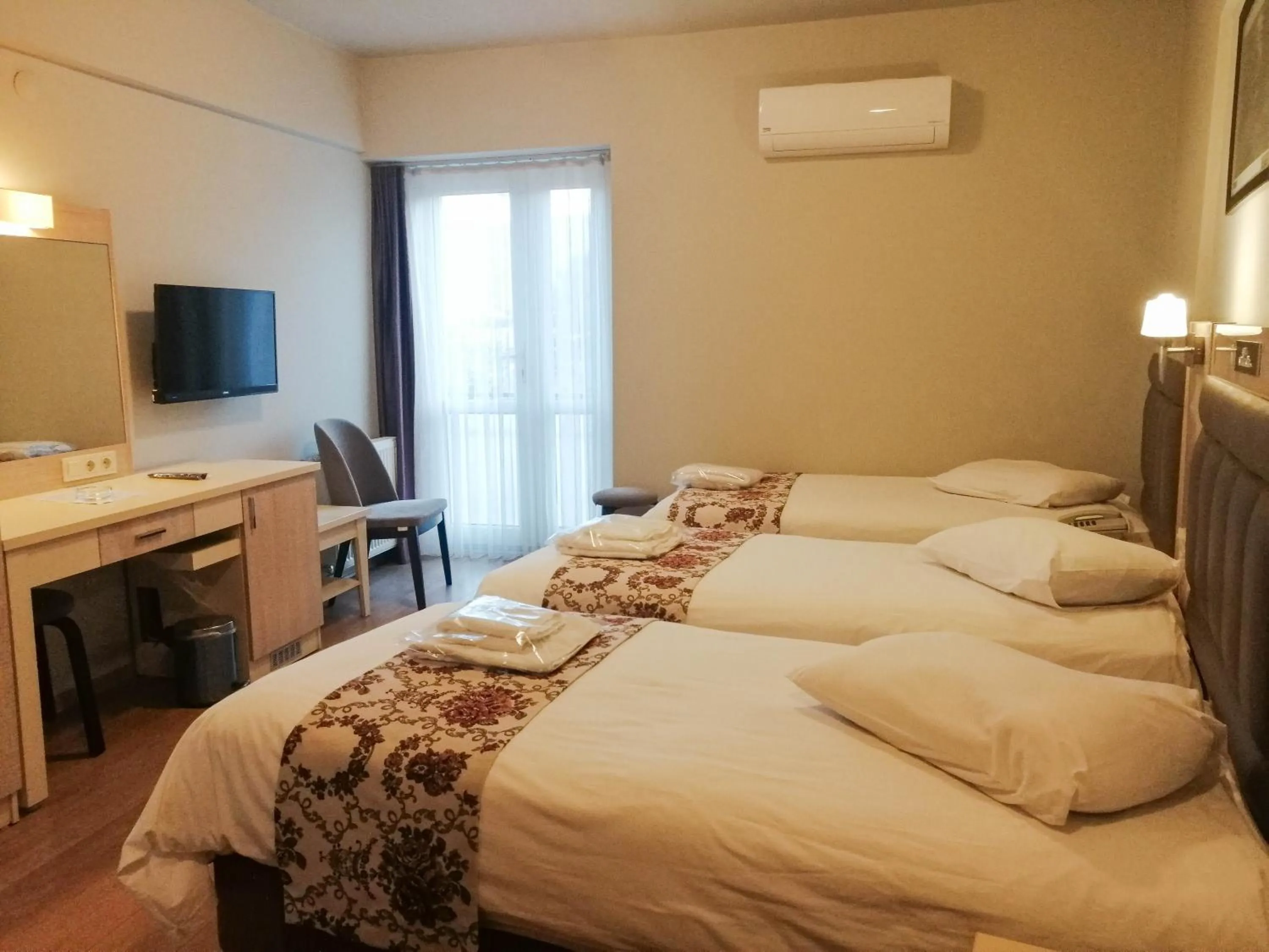 Bed in BOLU GRAND KÖROĞLU OTEL