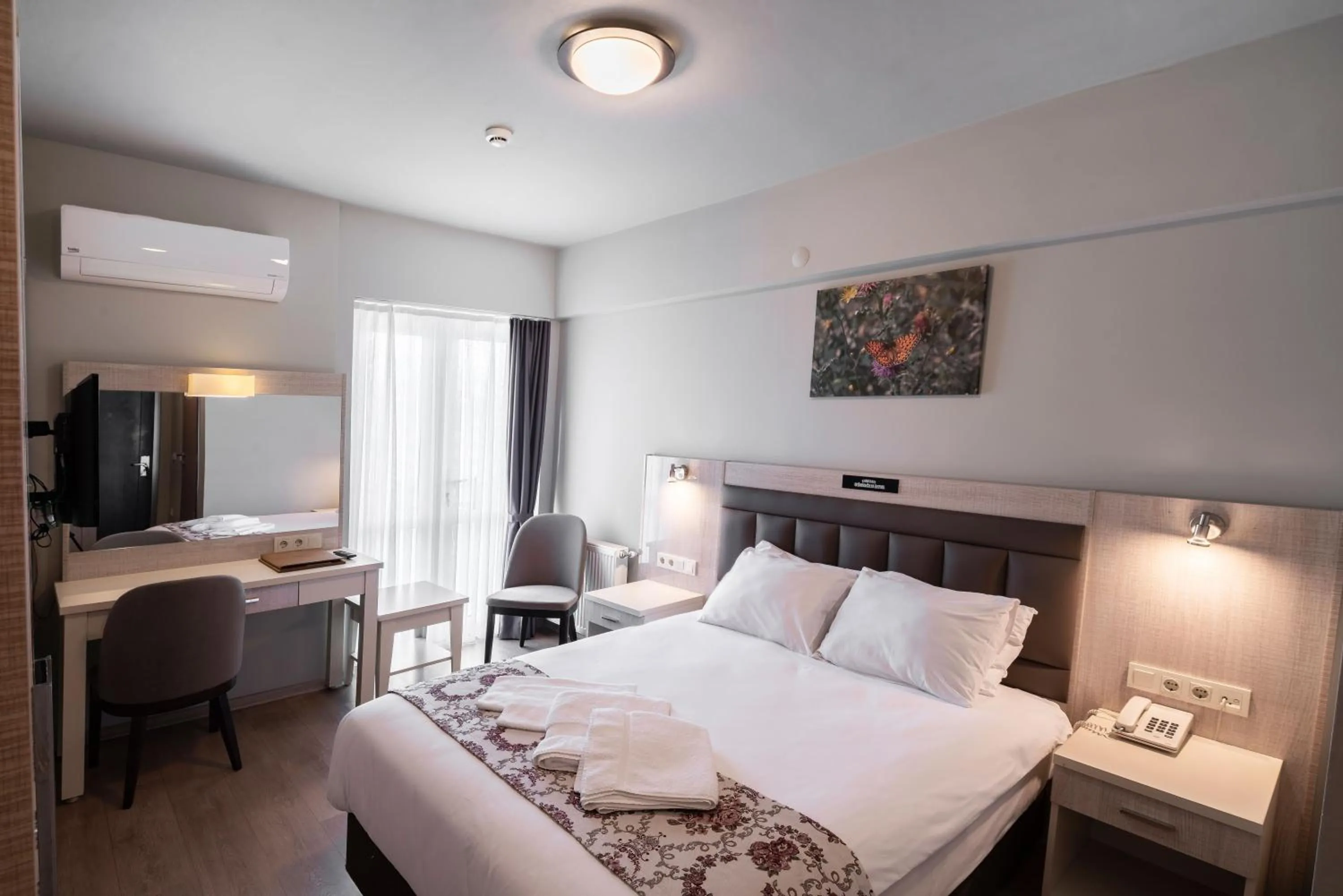 Photo of the whole room, Bed in BOLU GRAND KÖROĞLU OTEL