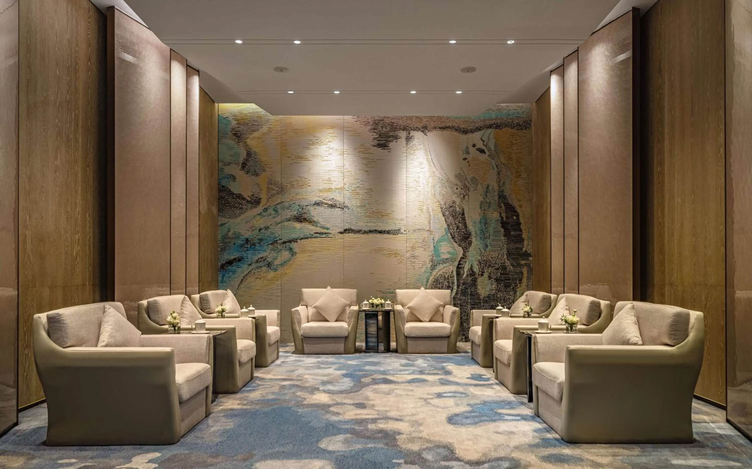 Lobby or reception in Hilton Shenzhen World Exhibition & Convention Centre