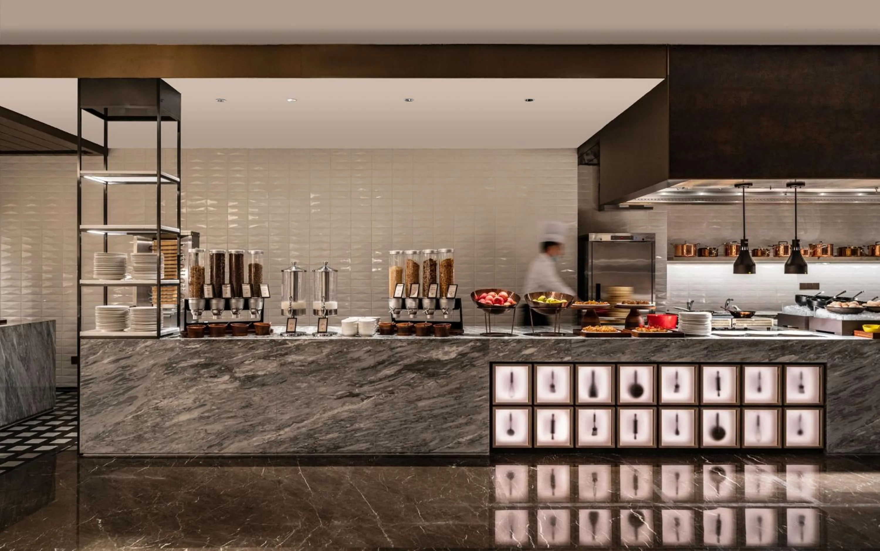 Restaurant/places to eat in Hilton Shenzhen World Exhibition & Convention Centre