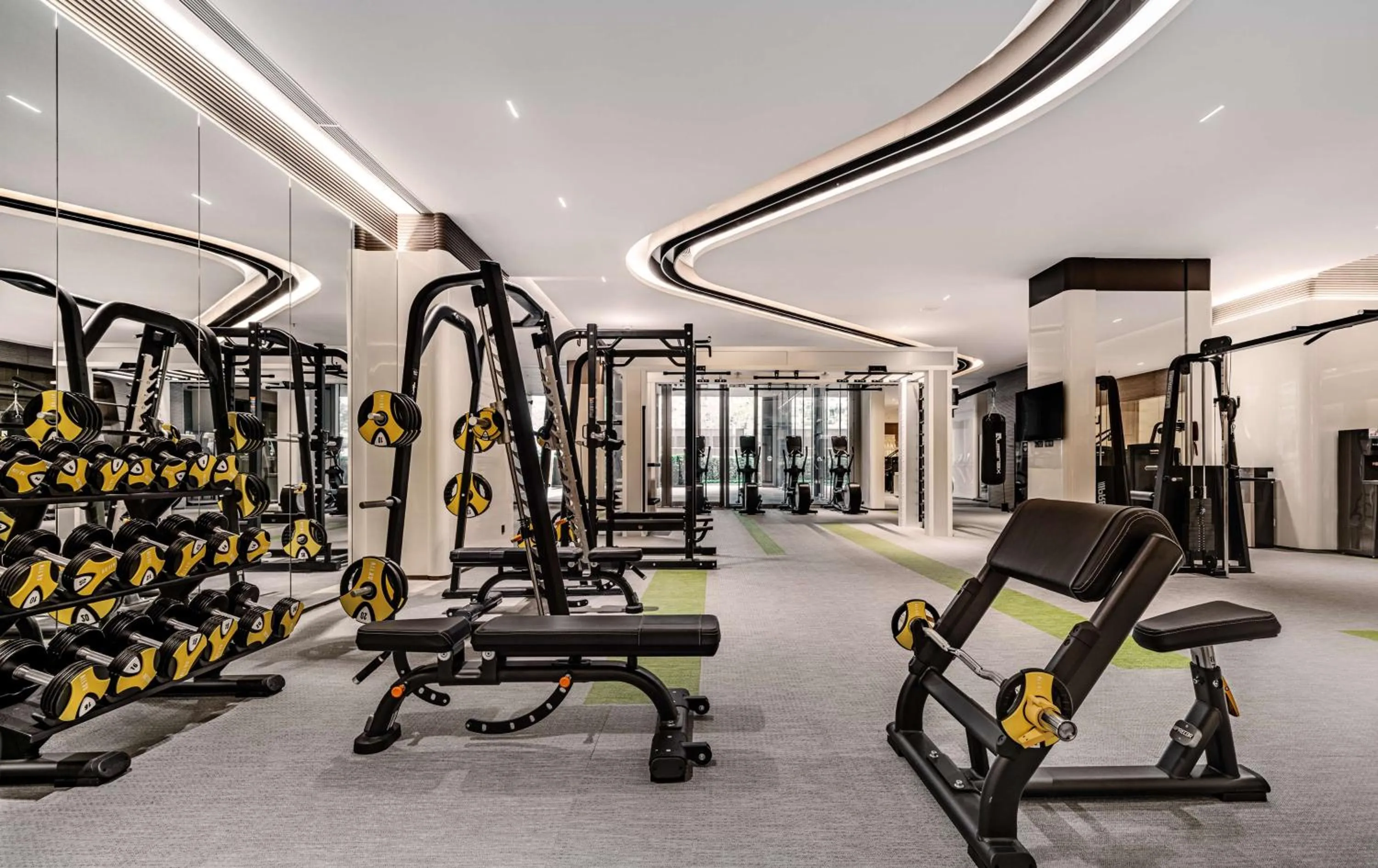 Fitness centre/facilities in Hilton Shenzhen World Exhibition & Convention Centre