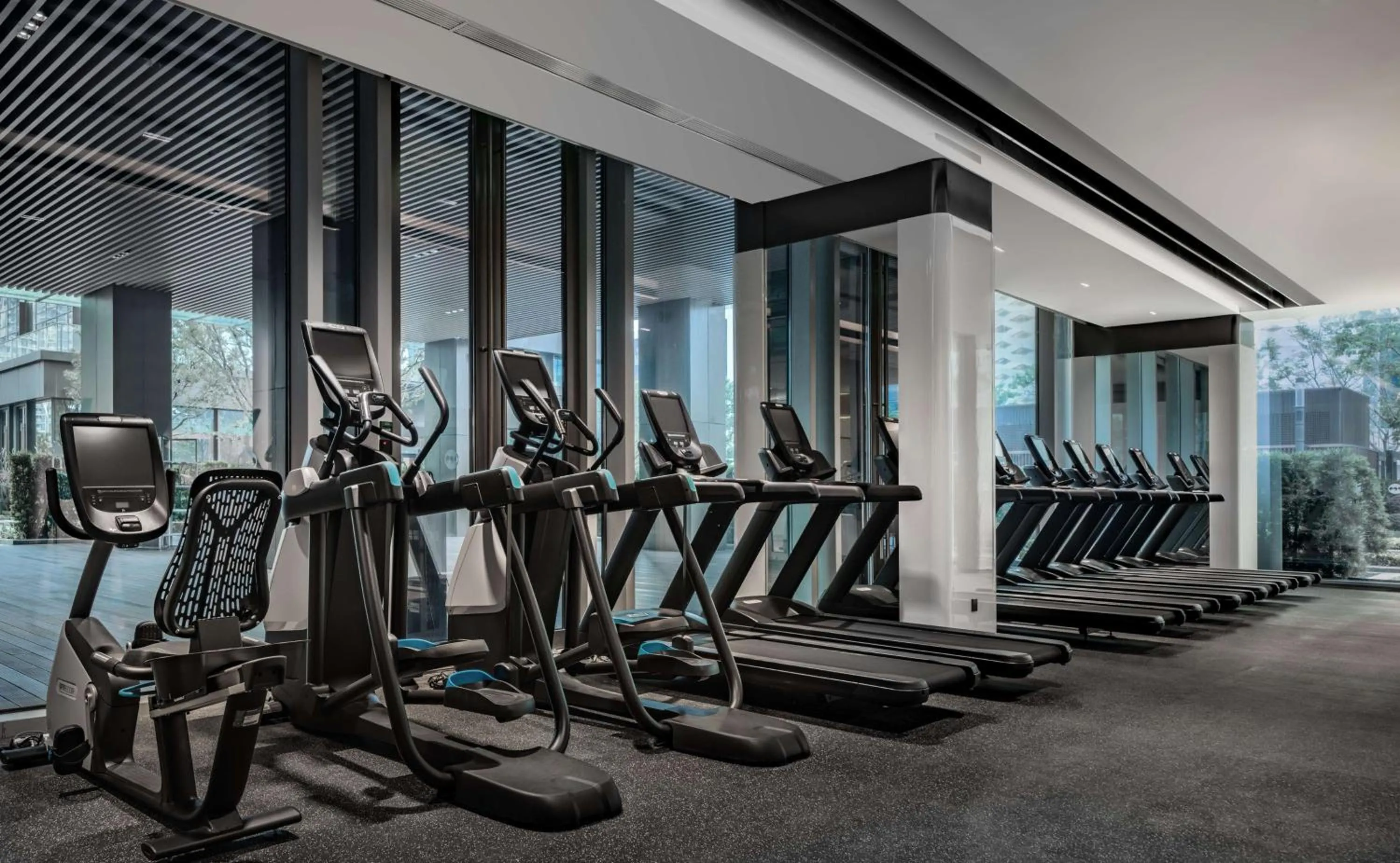 Fitness centre/facilities in Hilton Shenzhen World Exhibition & Convention Centre