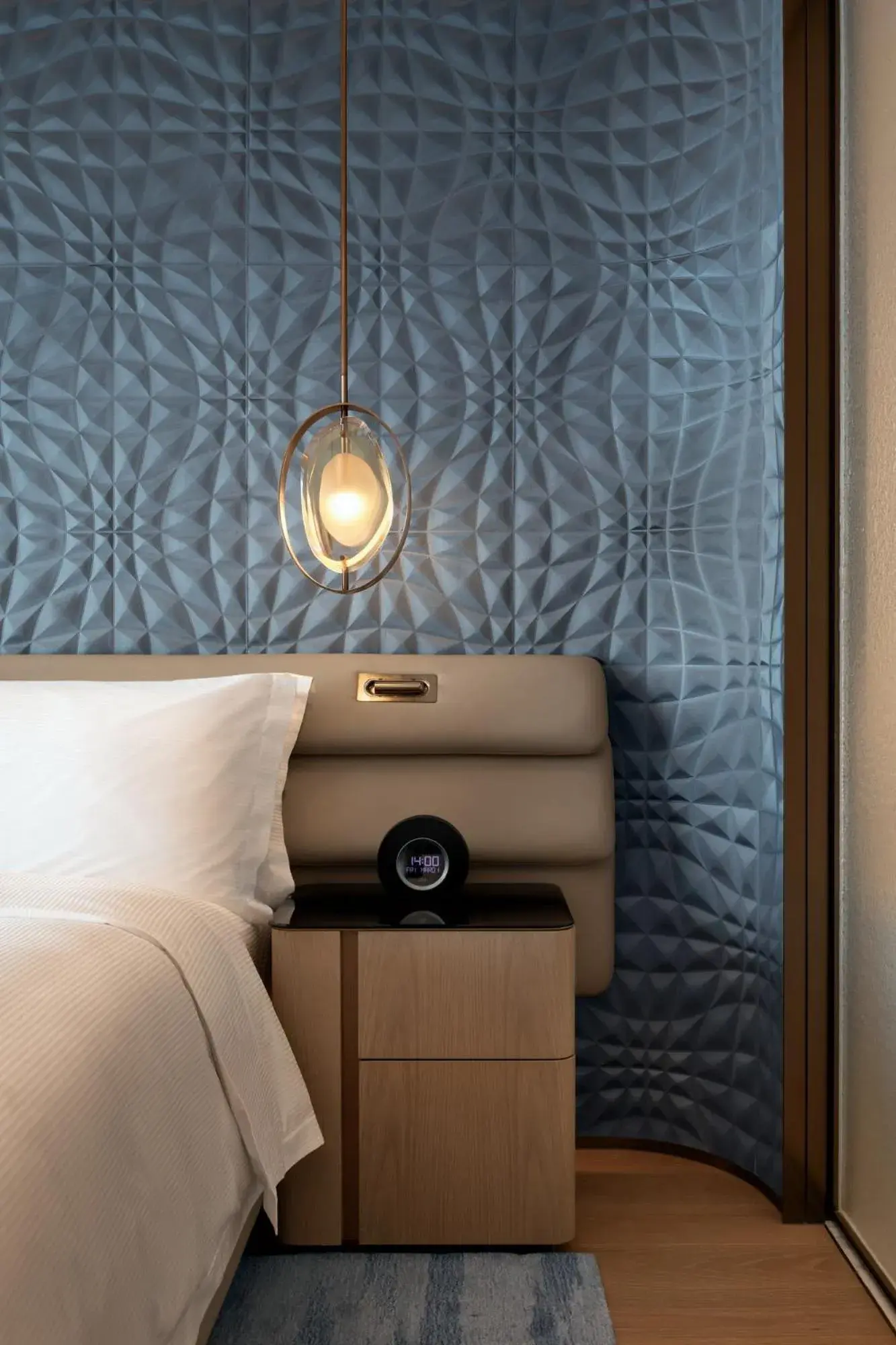 Twin Room in Hilton Shenzhen World Exhibition & Convention Center - Only 5 minutes' walk to WECC Twin Room in Hilton Shenzhen World Exhibition & Convention Center - Only 5 minutes' walk to WECC