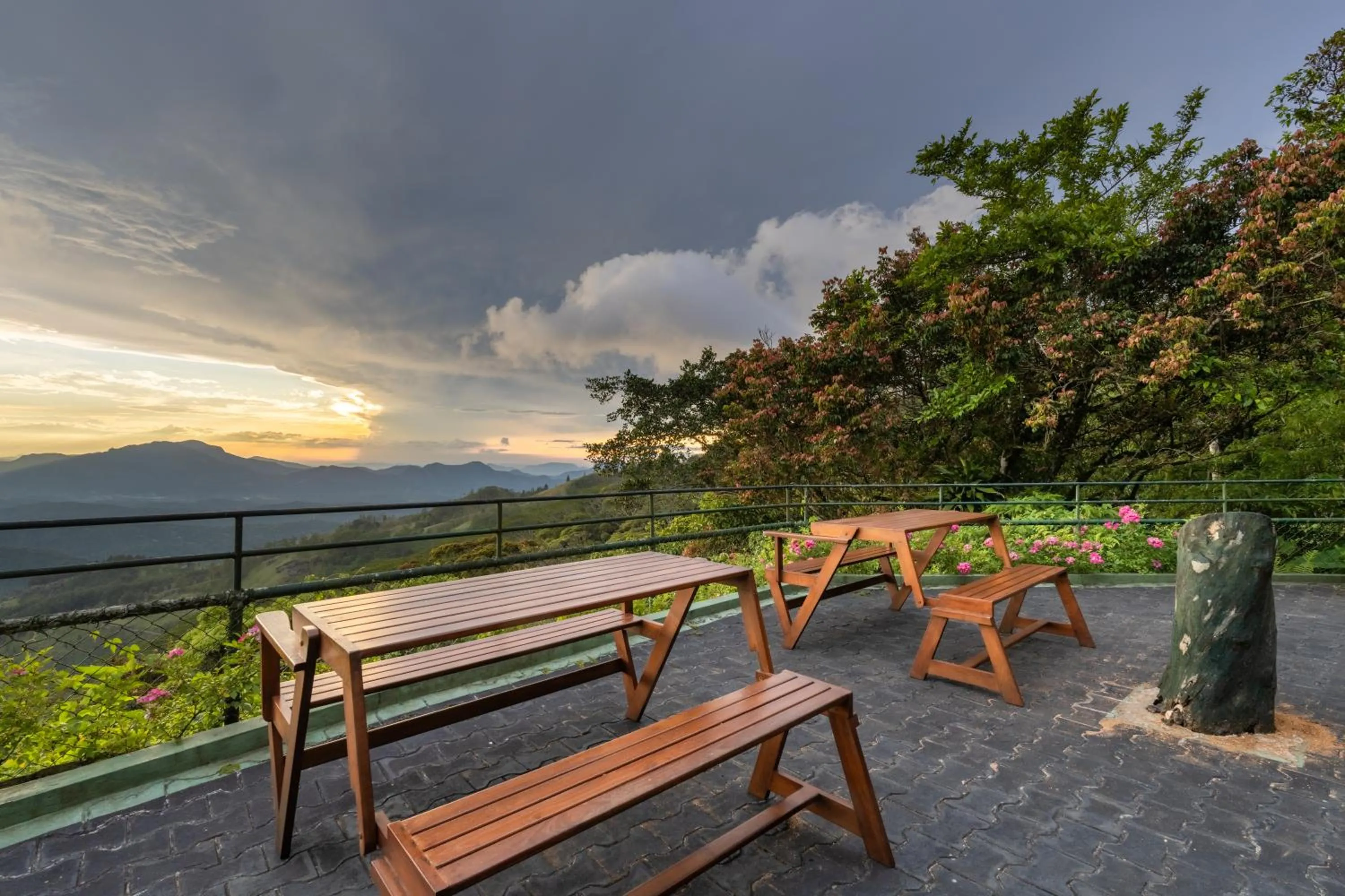Balcony/Terrace in The Riverston Grand