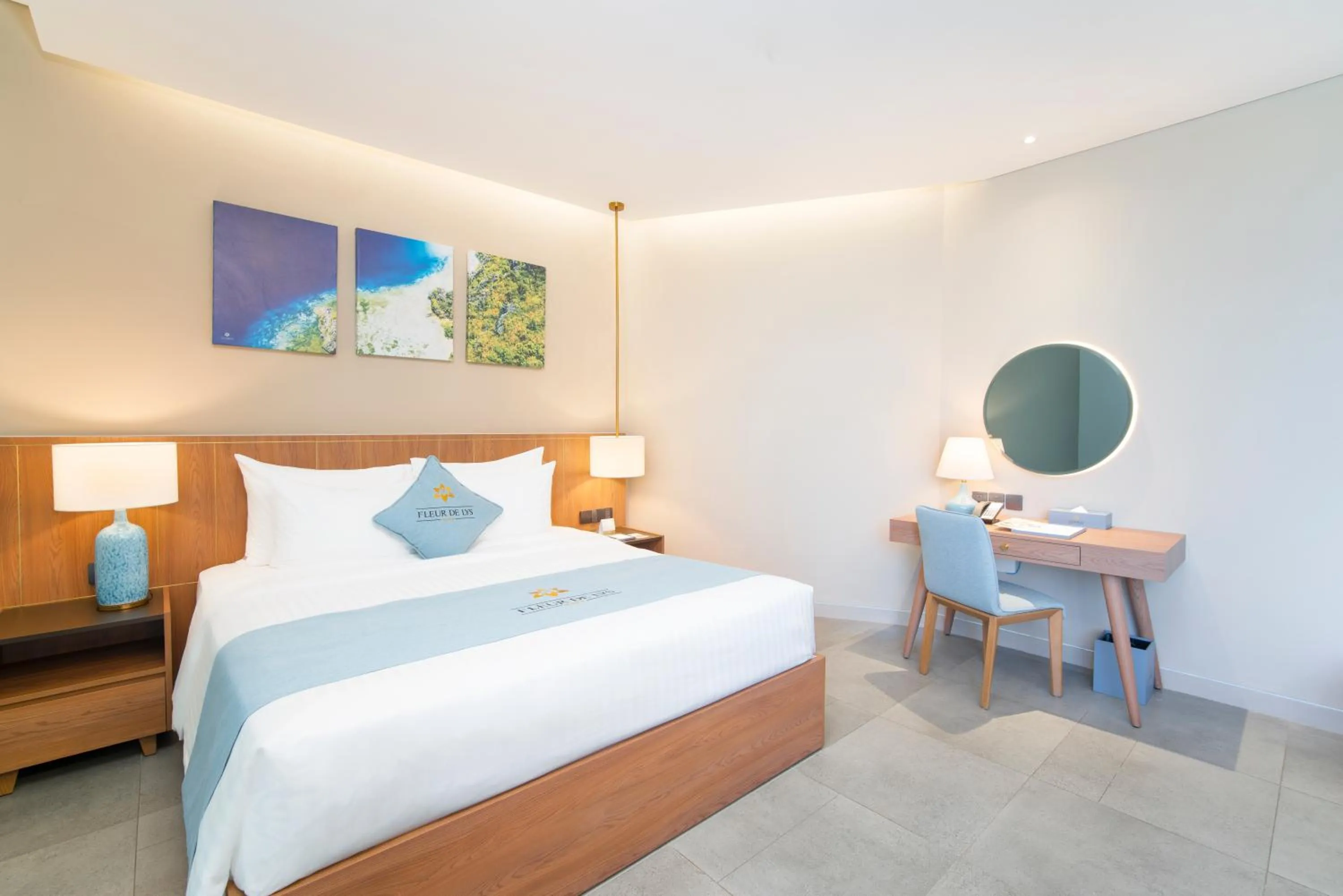 Bed in Fleur de Lys Hotel Quy Nhon