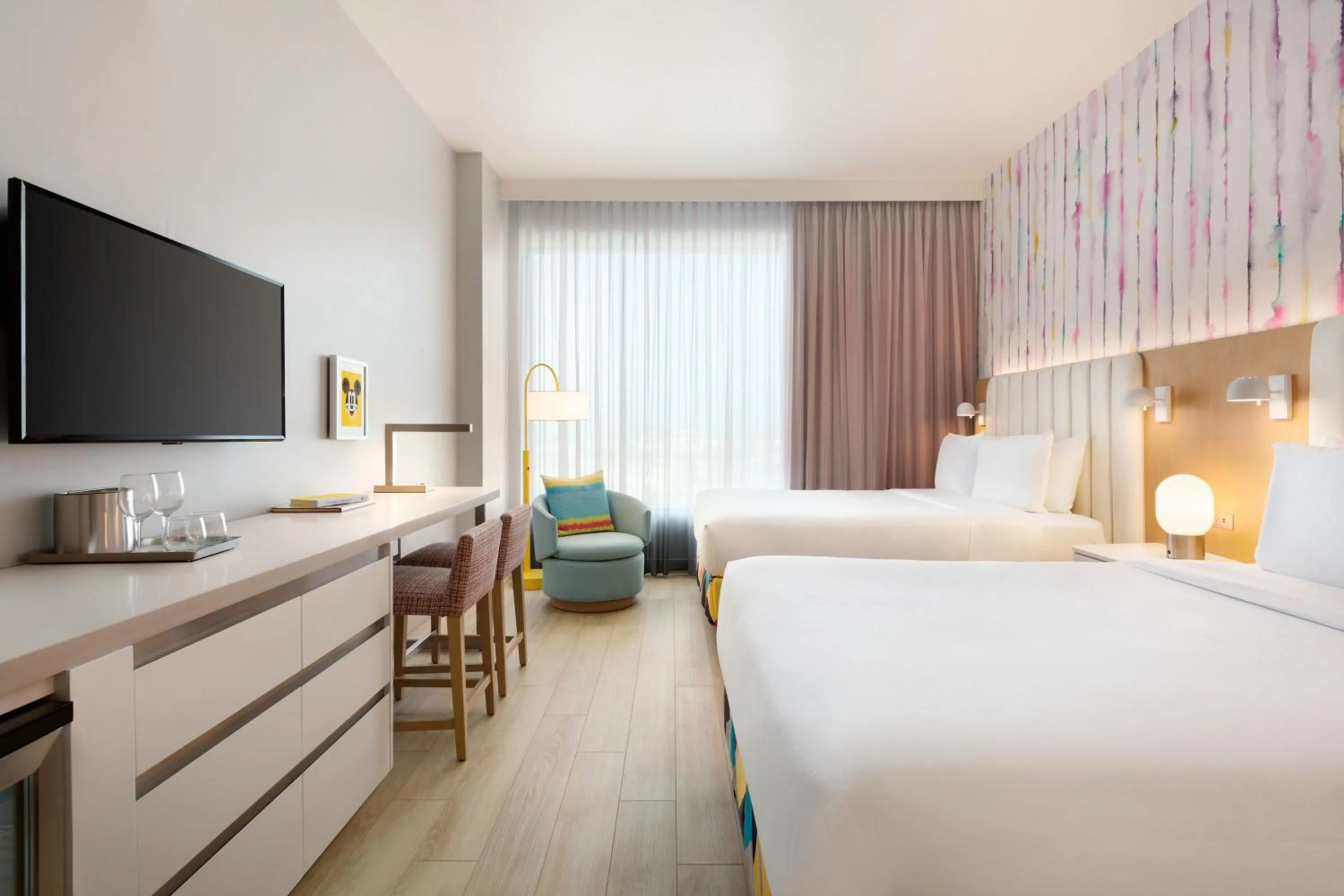 Photo of the whole room, Bed in The Viv Hotel, Anaheim, a Tribute Portfolio Hotel