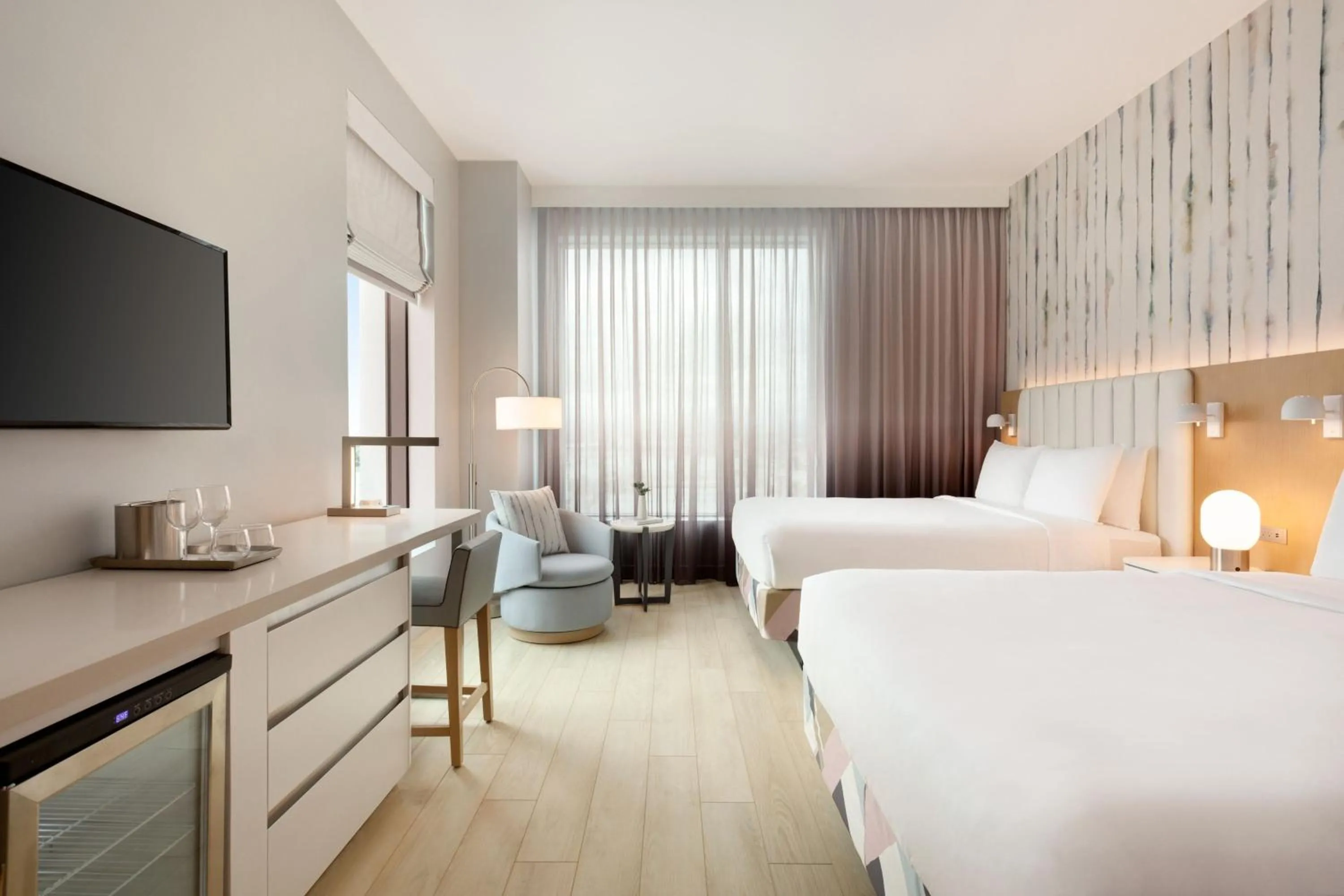 Photo of the whole room, Bed in The Viv Hotel, Anaheim, a Tribute Portfolio Hotel